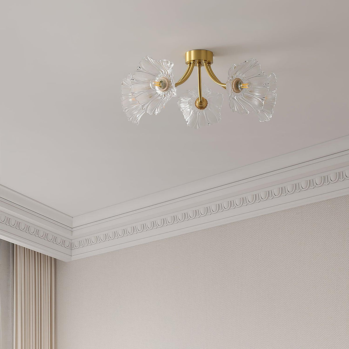 Candeeiro de teto Celoreria com pétalas de vidro em forma de flor, elegante e sofisticado