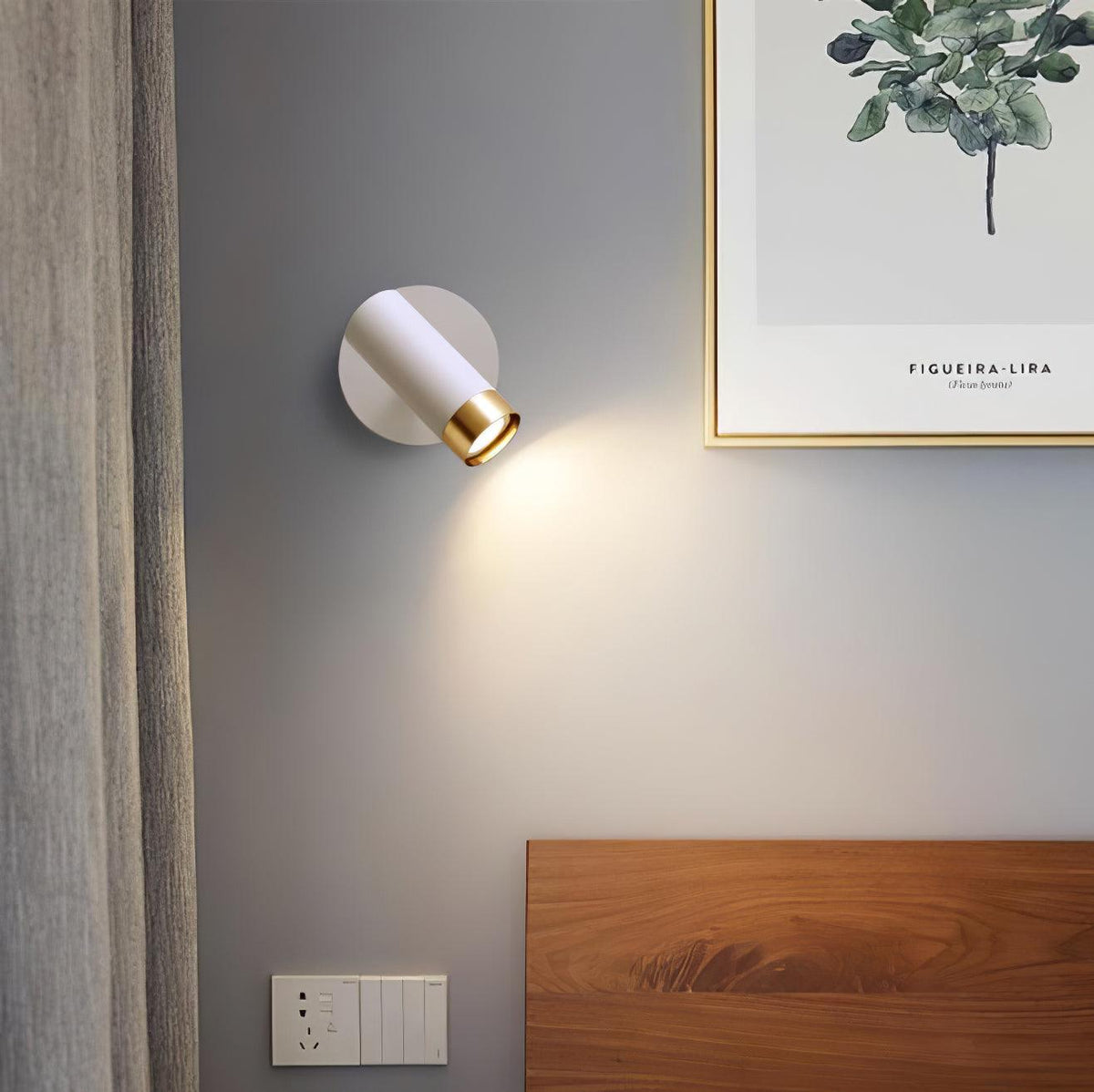 Cevare moderni minimalistinen seinävalaisin