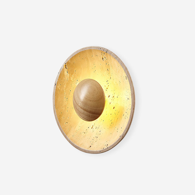 Norvian-seinävalaisin, pyöreä, travertiini, minimalistinen