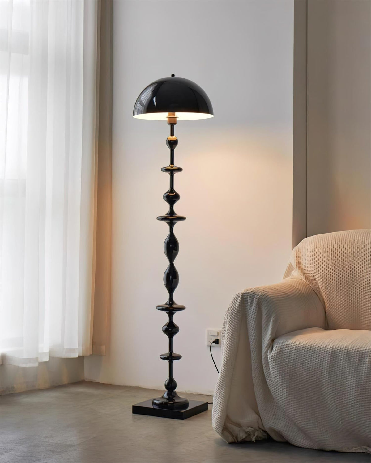 Terialia Floor Lamp
