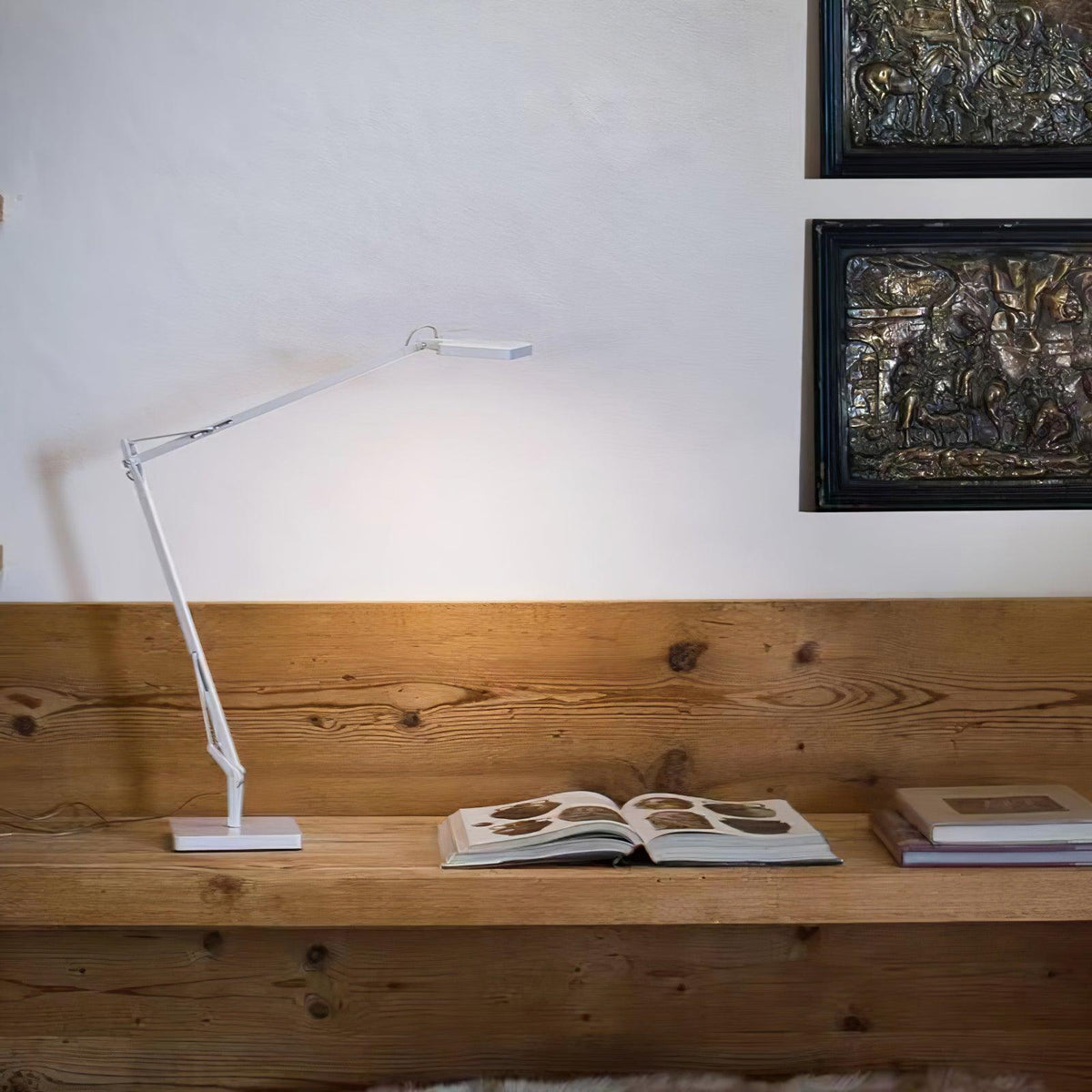 Tevenu industriell bordslampa i aluminium