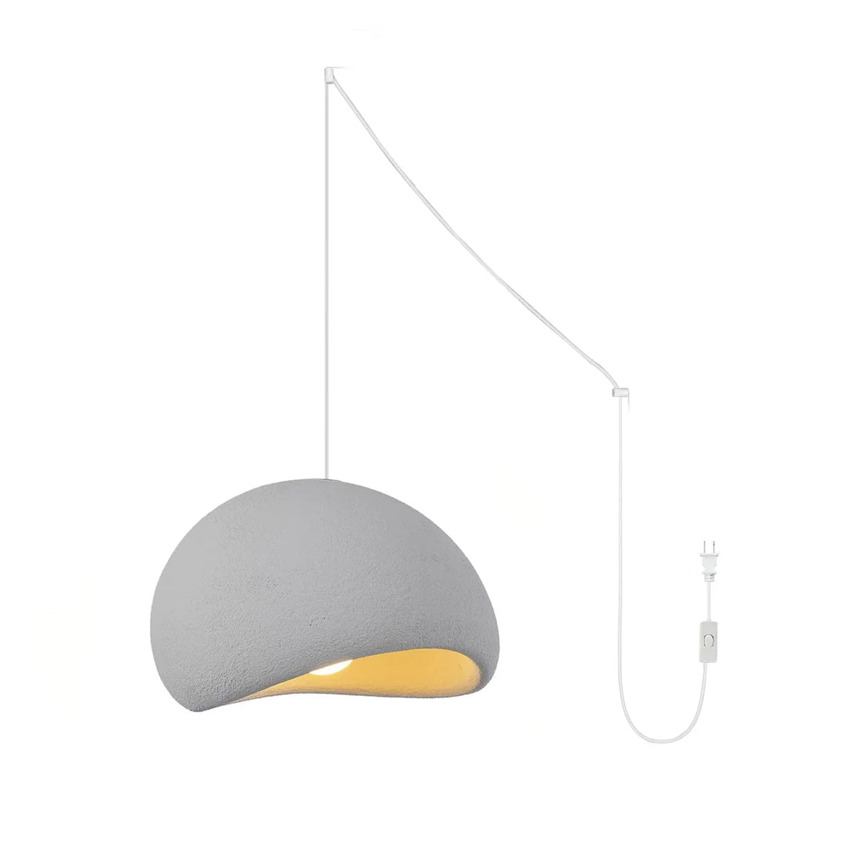 Selineria pendellampa med molnformad swag-design i wabi-sabi-stil