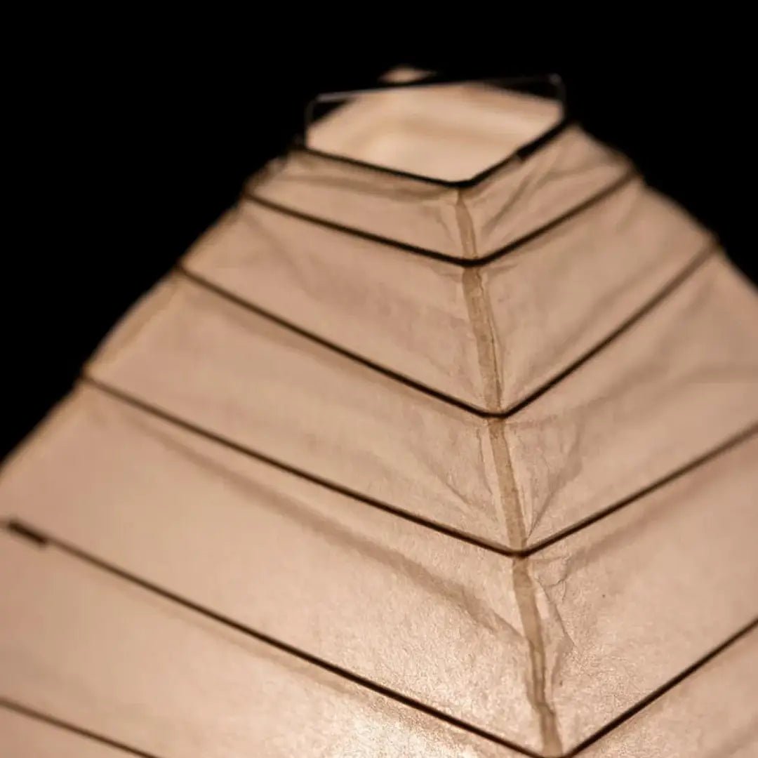 Elioi japansk bordlampe i papir