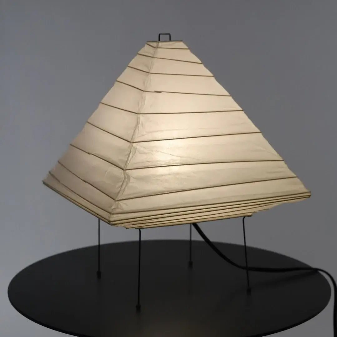 Elioi japansk bordlampe i papir