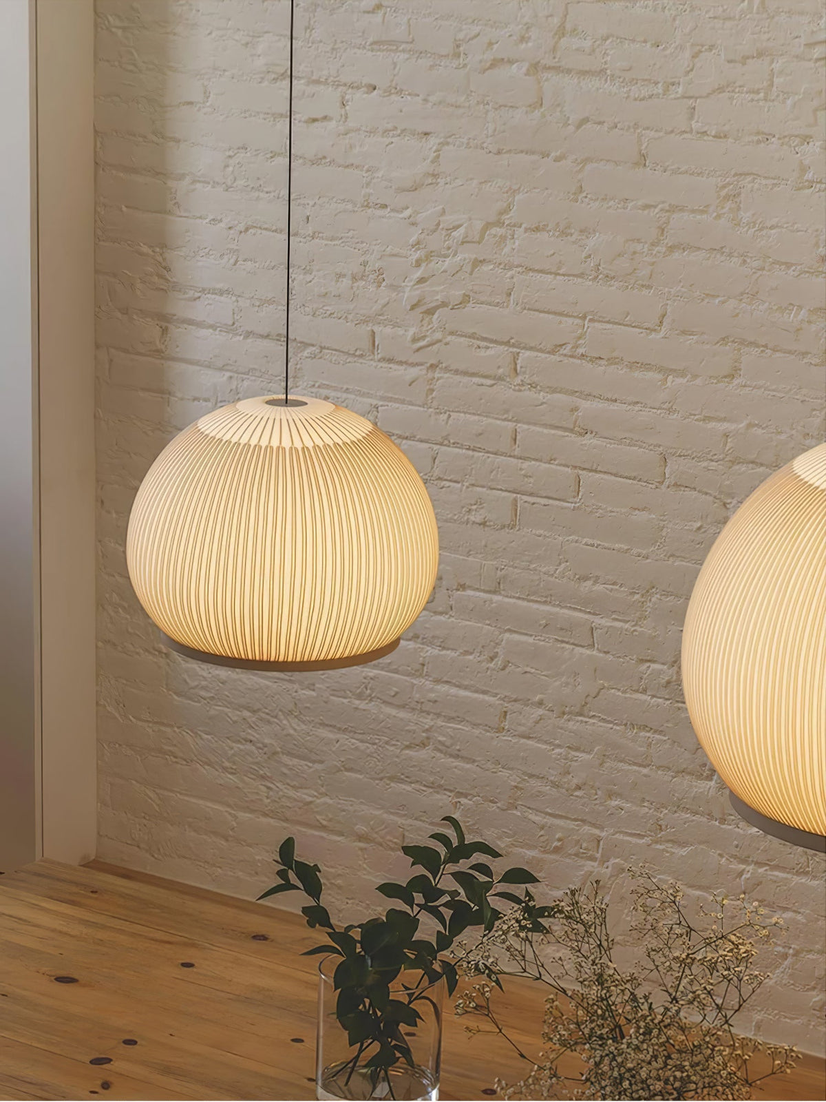 Lineiella minimalistinen kangasriippuvalaisin