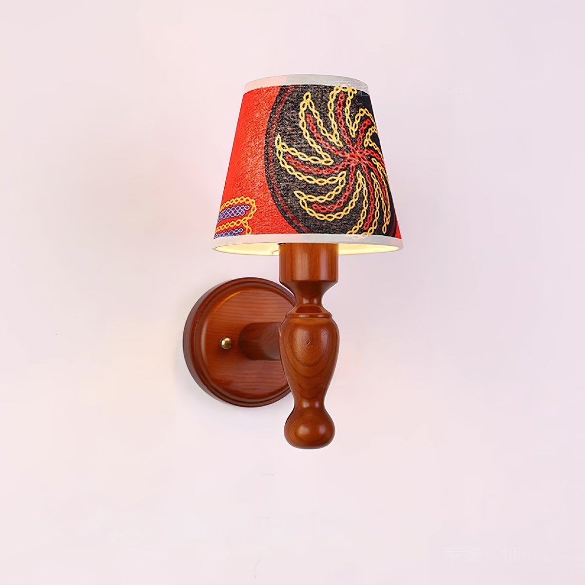 Orbel Mapleleaf Wooden Wall Lamp