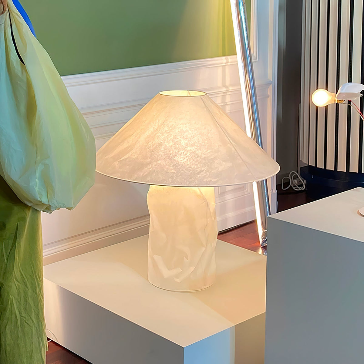 Lalemu konstnärlig bordslampa i papper