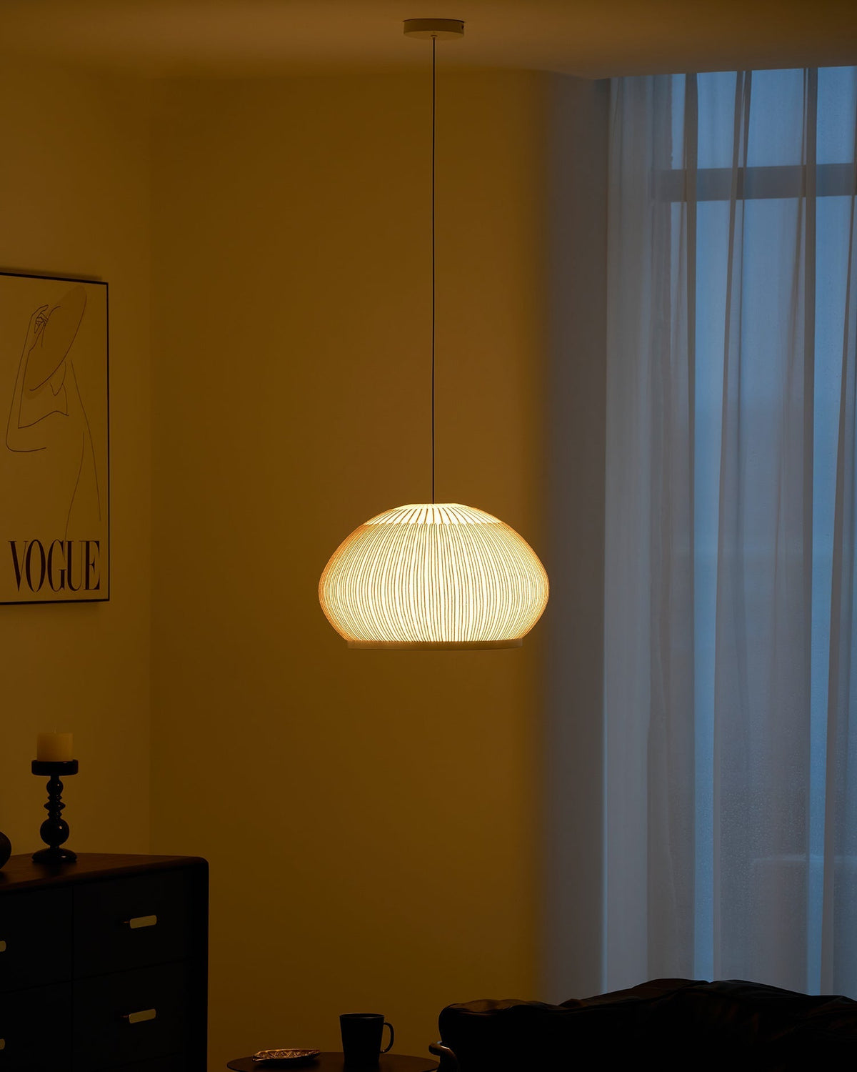 Lineiella minimalistinen kangasriippuvalaisin