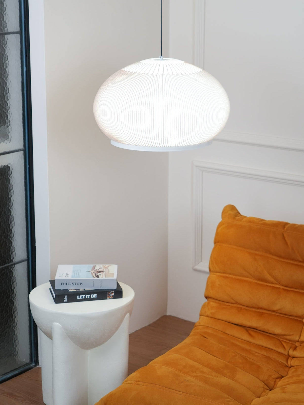 Lineiella minimalistinen kangasriippuvalaisin
