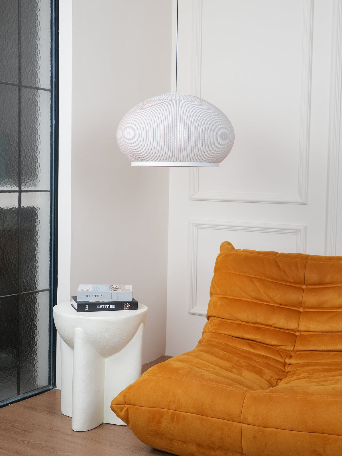 Lineiella minimalistinen kangasriippuvalaisin