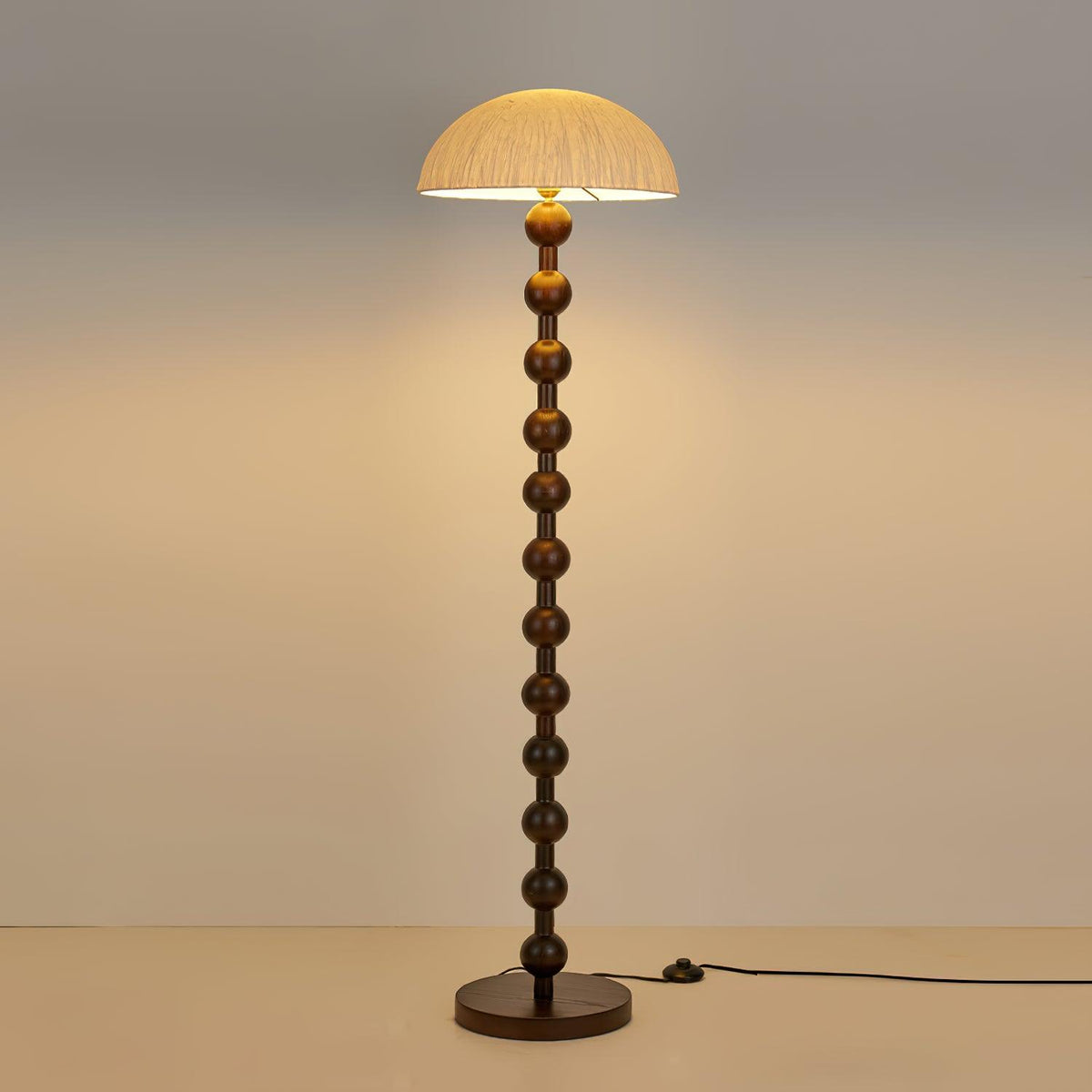 Lyliril retro-gulvlampe i træ