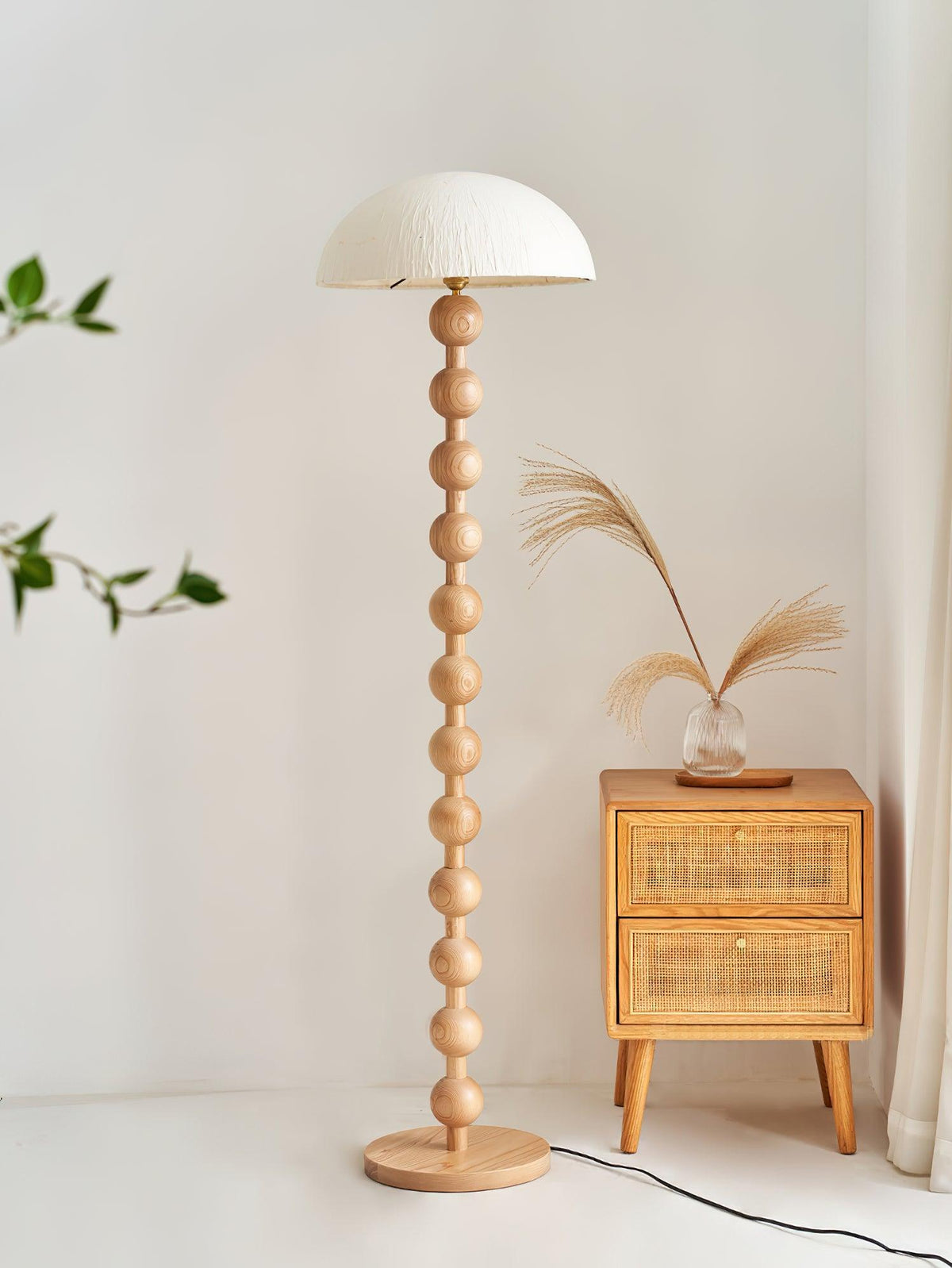 Lyliril retro-gulvlampe i træ