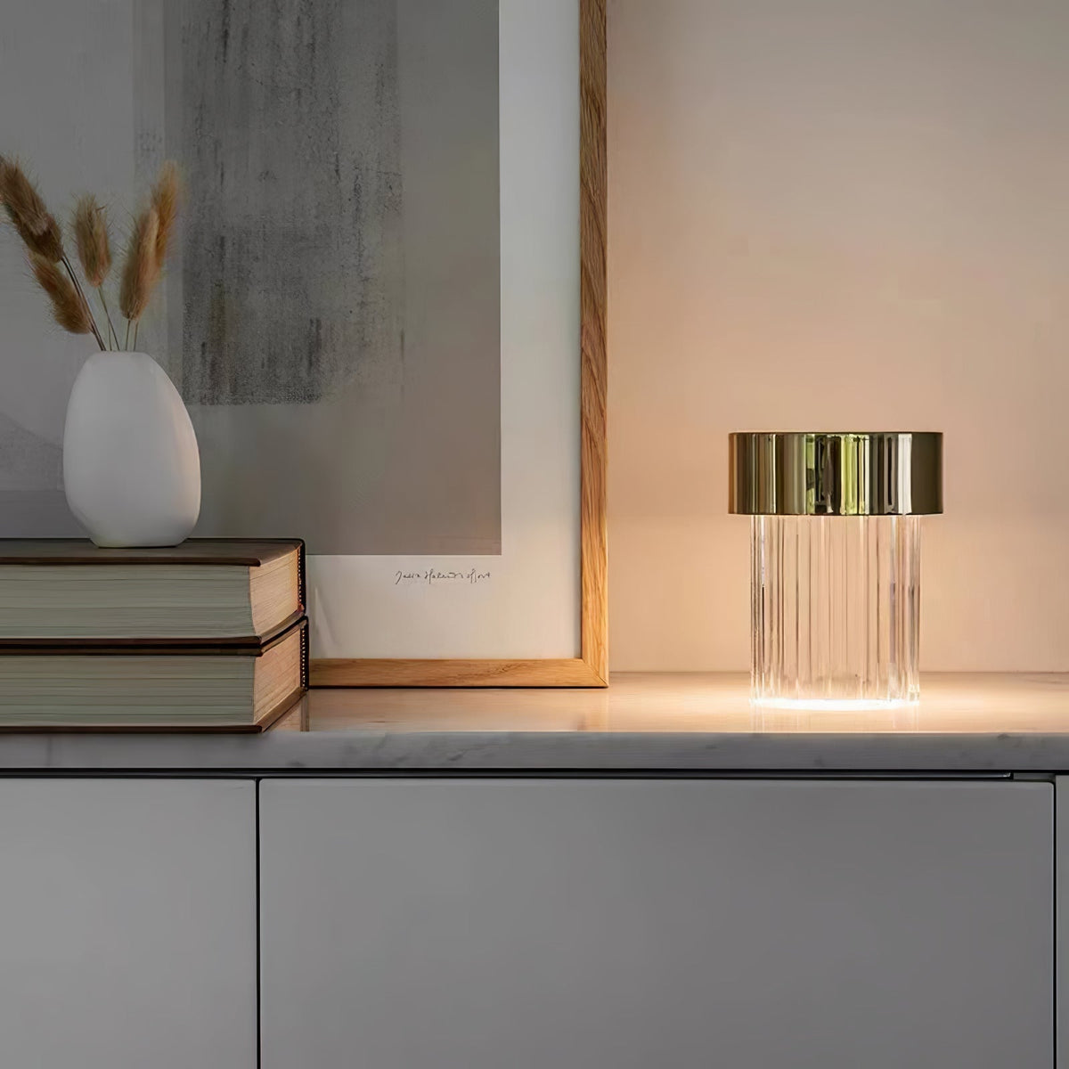 Pryden minimalistisk bordlampe