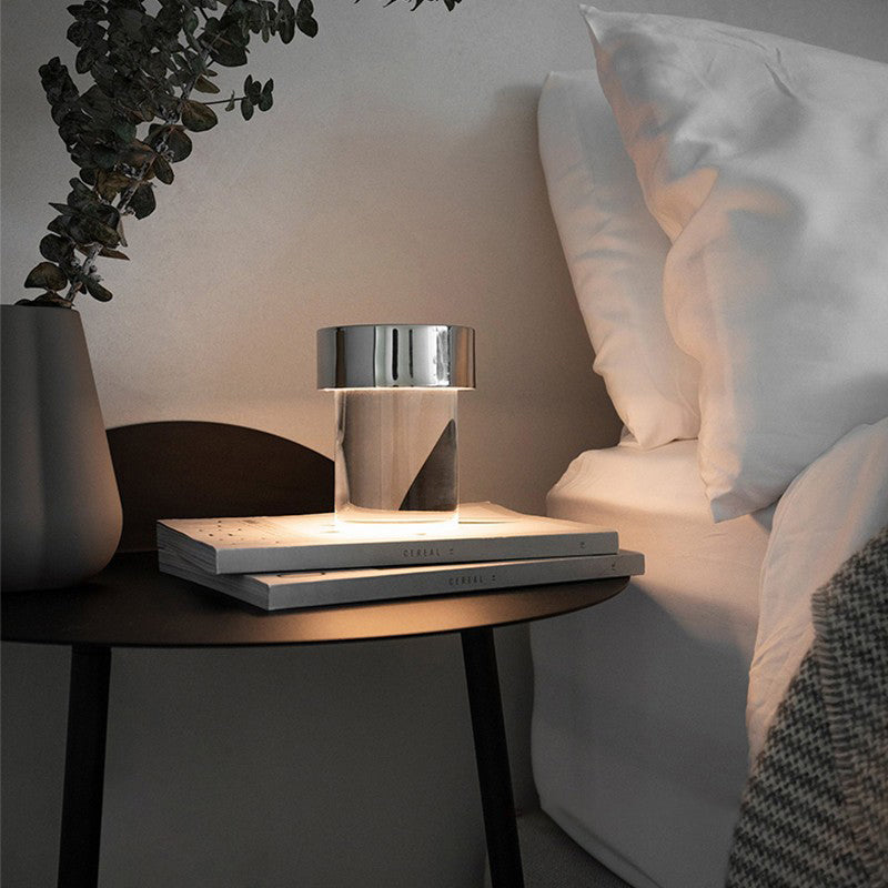 Pryden minimalistisk bordlampe