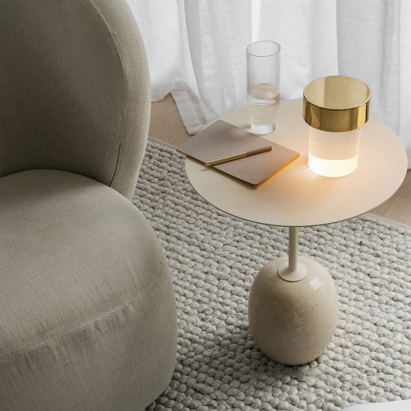 Pryden minimalistisk bordlampe