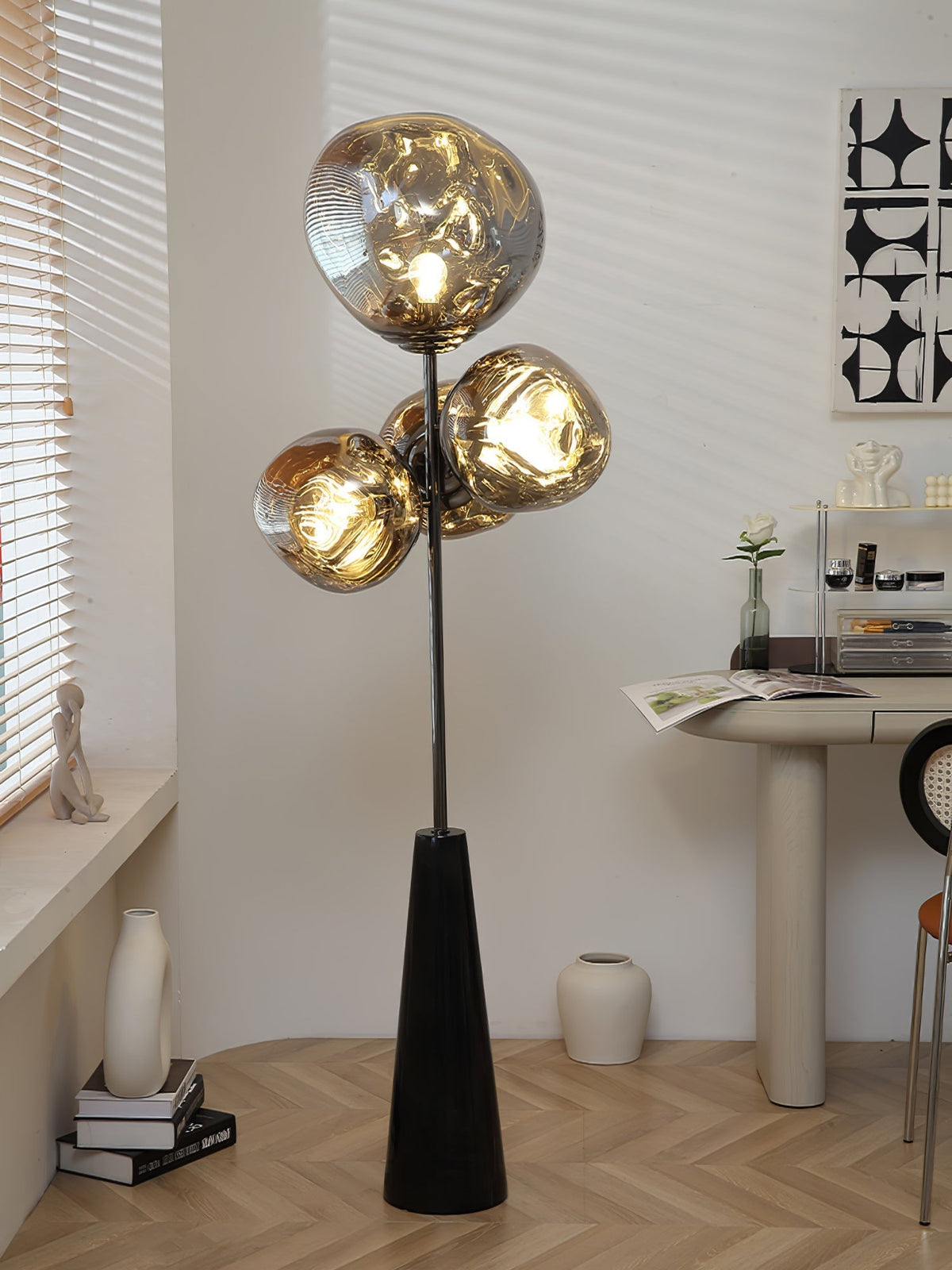 Viri modern golvlampa i marmor