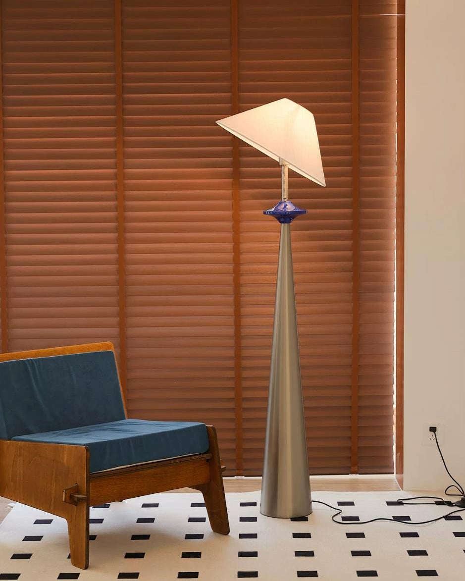 Teriirina Floor Light