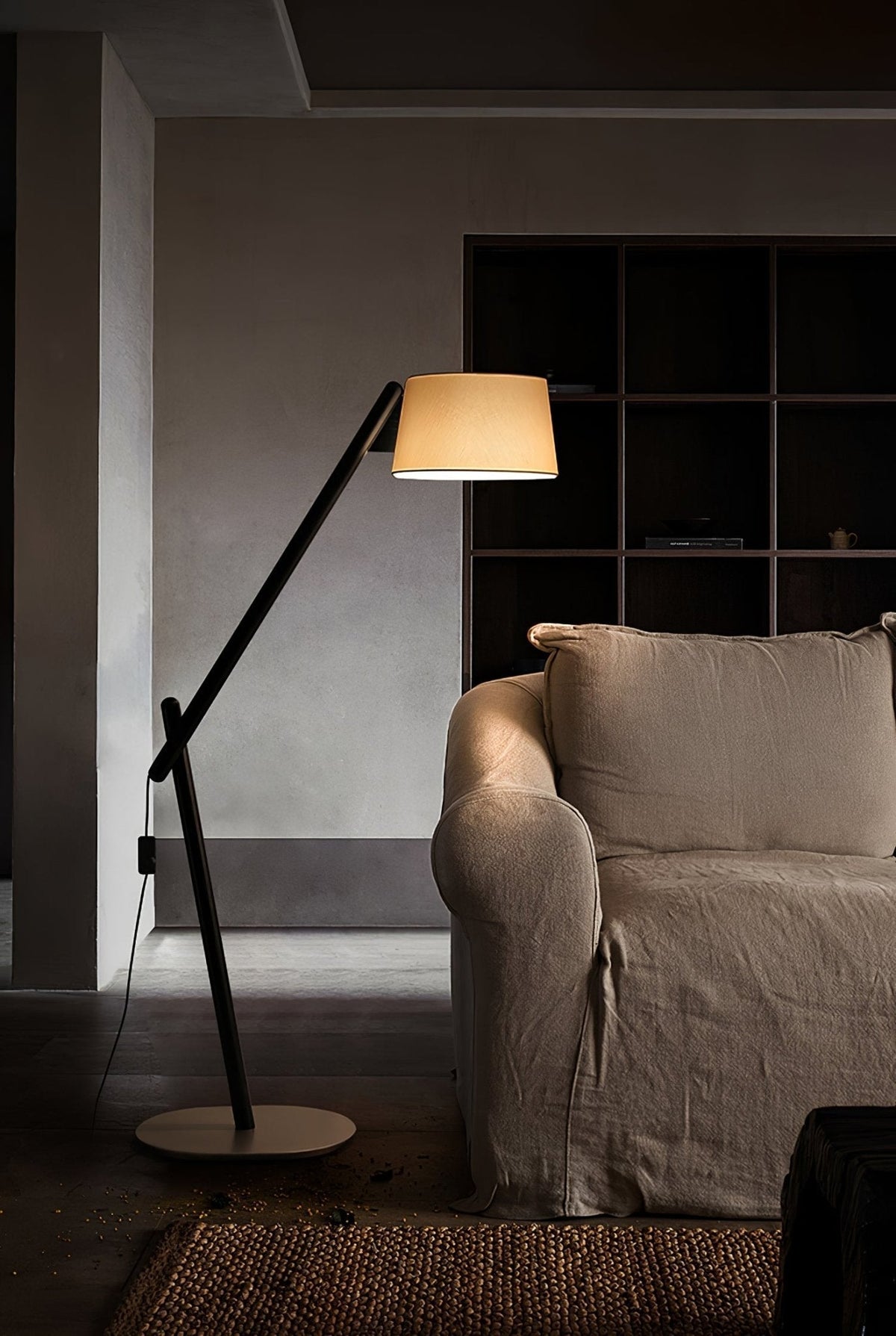 Cethar skandinavisk golvlampa i textil