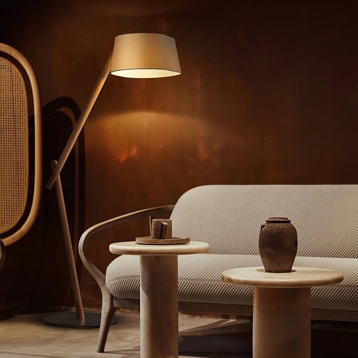 Cethar skandinavisk golvlampa i textil