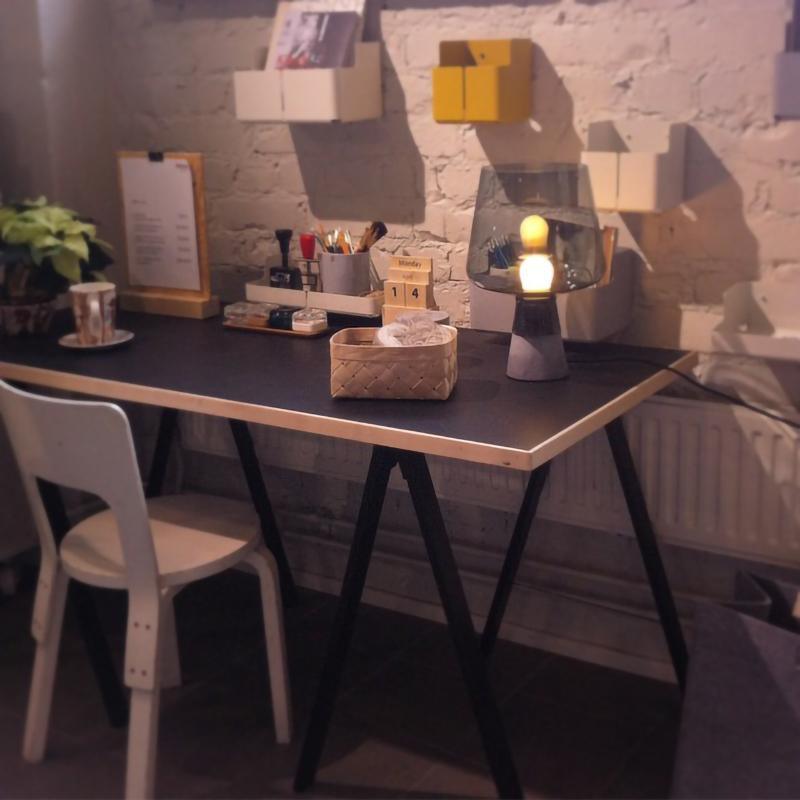 Elairella minimalistisk cementbordlampe