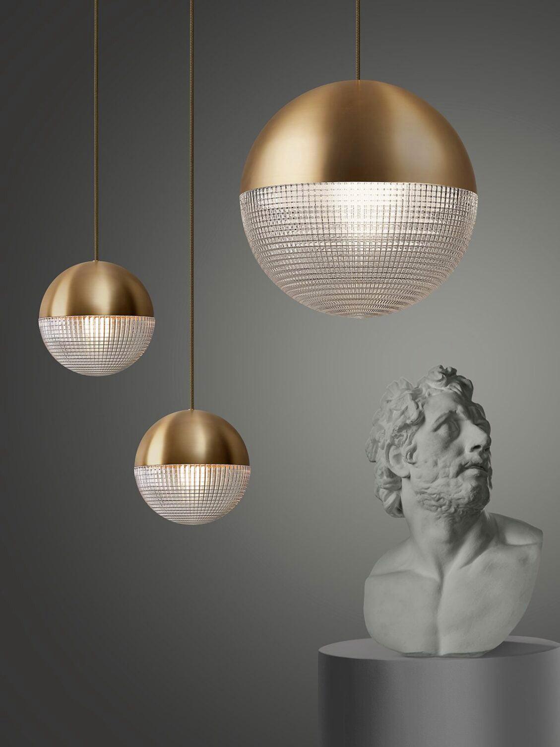 Kevelo pendel i messing og glas, moderne