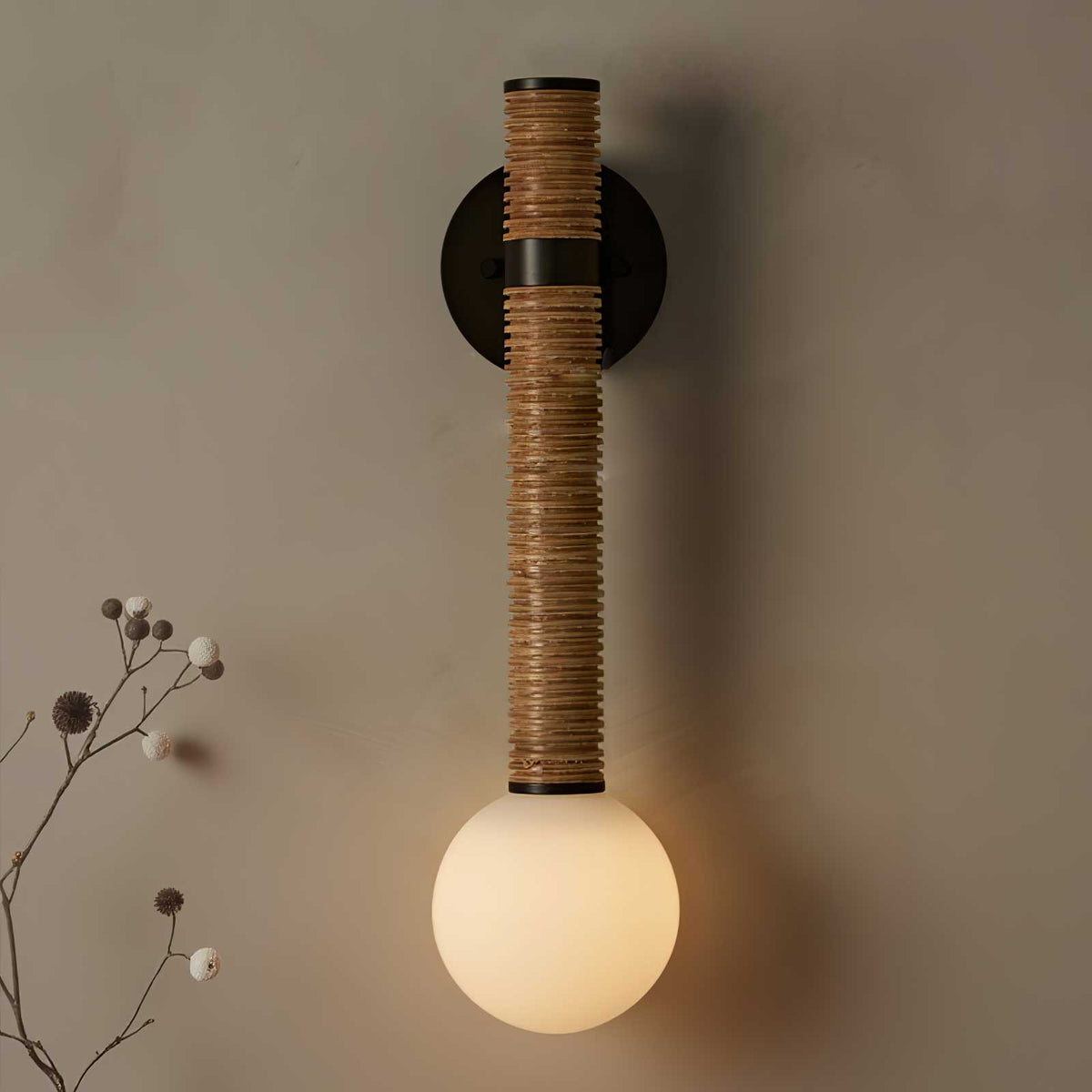 Noriielle minimalistisk vägglampa