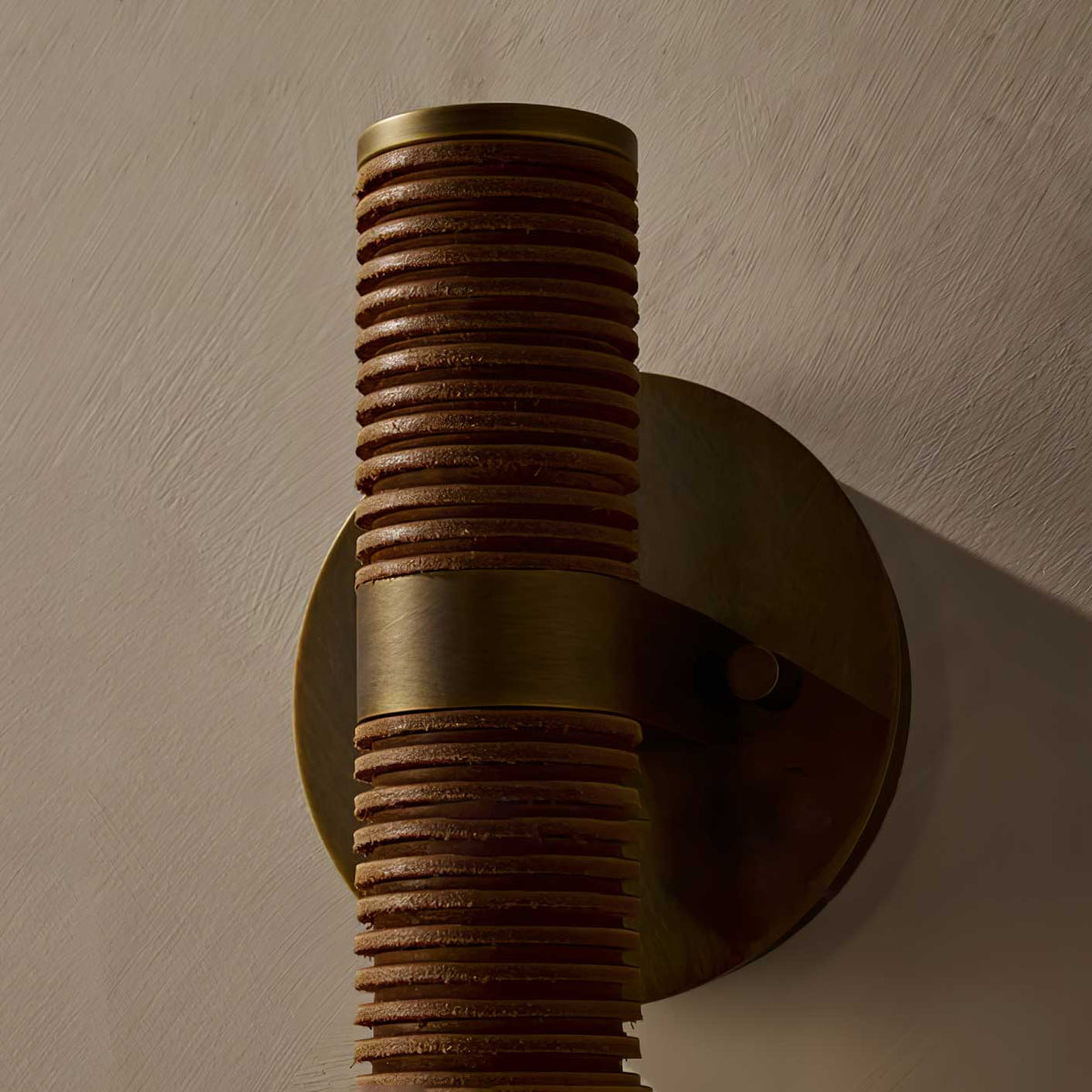 Noriielle minimalistisk vägglampa
