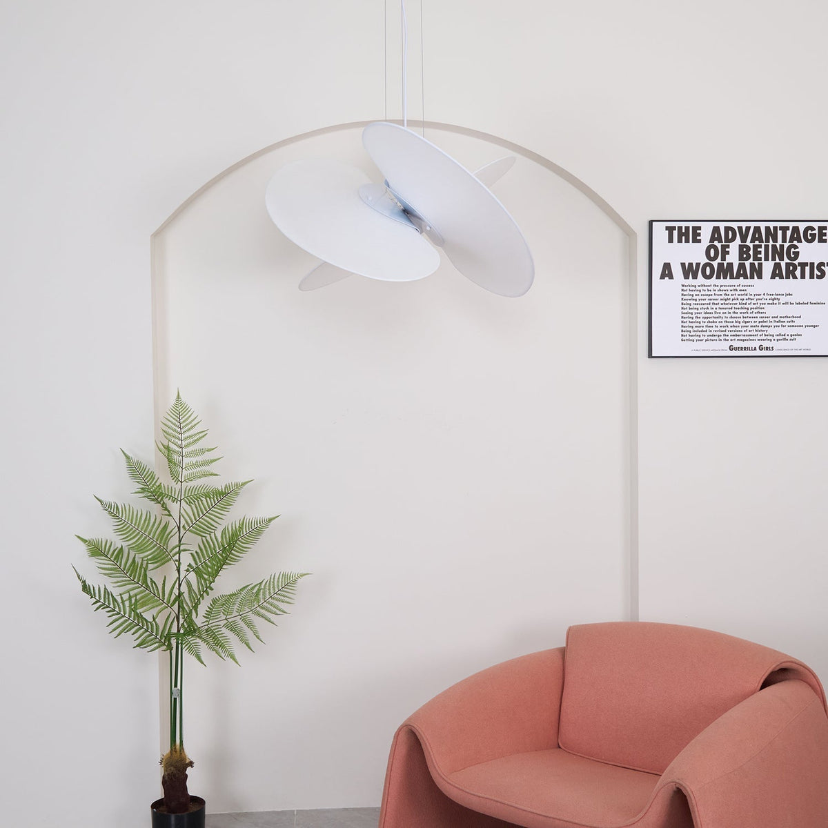 Whirl, moderni kangasriippuvalaisin