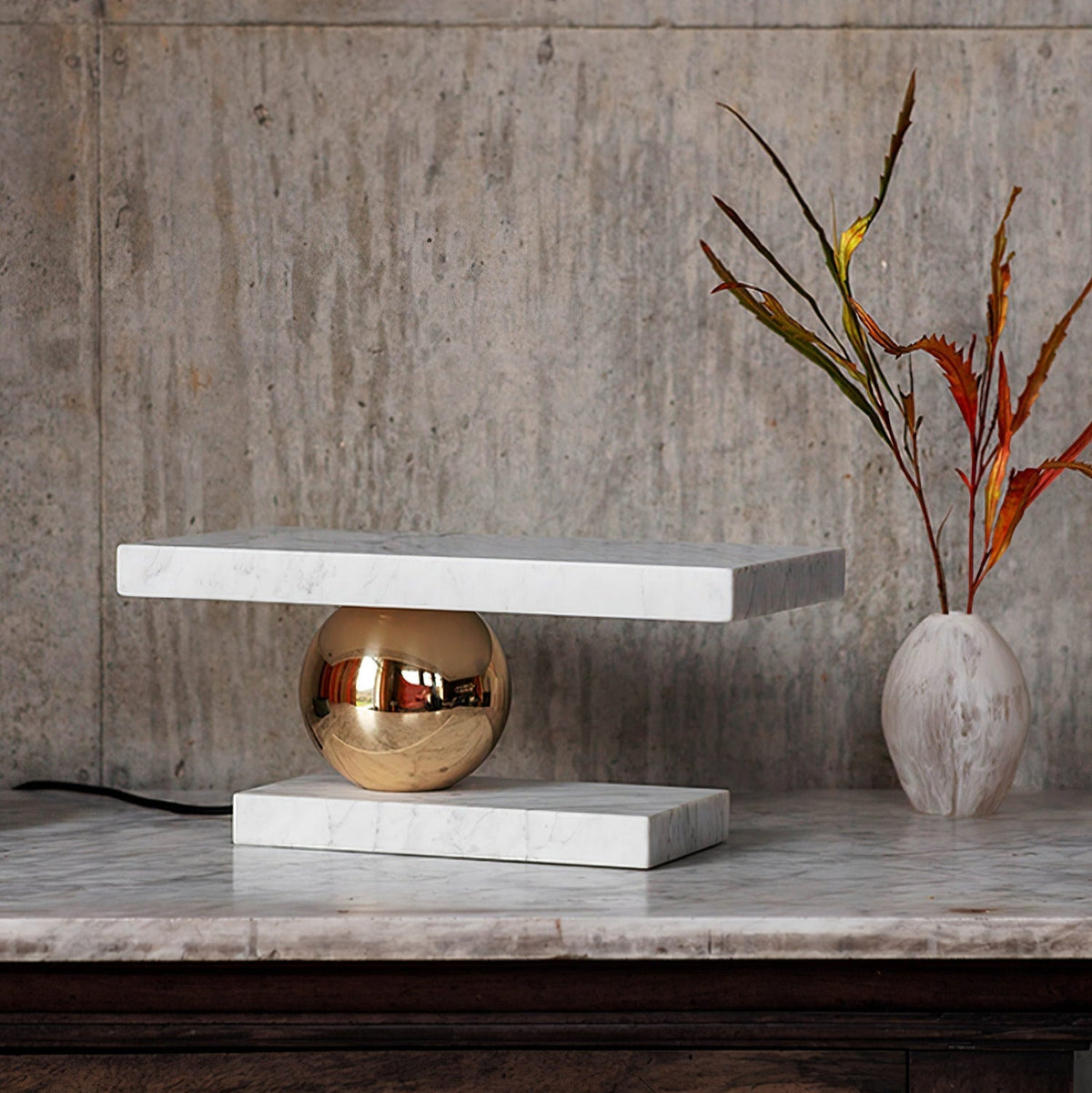 Andrew moderne marmorbordlampe