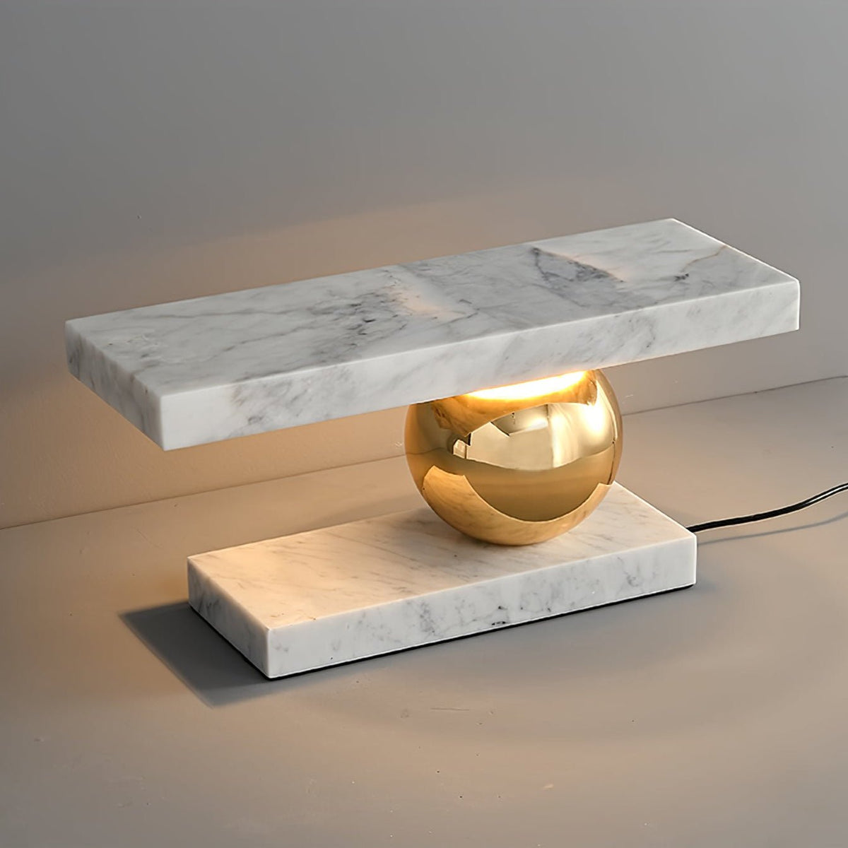 Andrew moderne marmorbordlampe