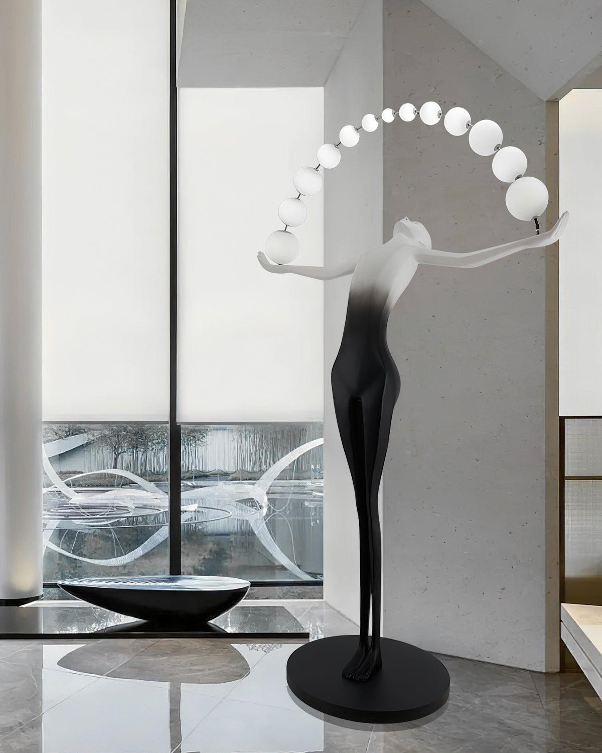 Luminara skulptural golvlampa med gradient