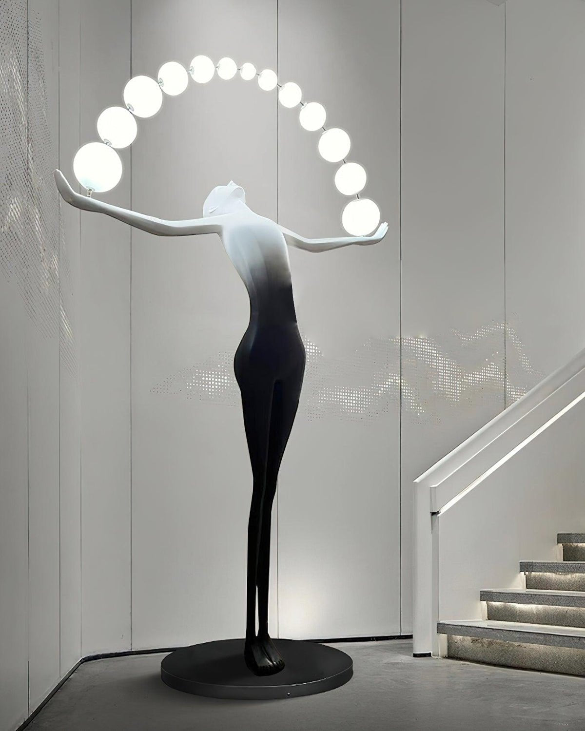Luminara skulptural golvlampa med gradient