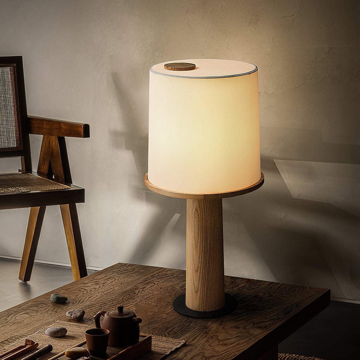 Jennifer moderne bordlampe i træ
