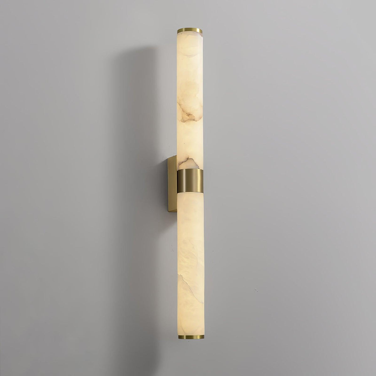 Olmirira minimalistisk vägglampa i alabaster