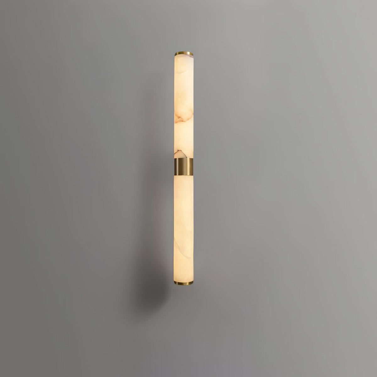 Olmirira minimalistisk vägglampa i alabaster