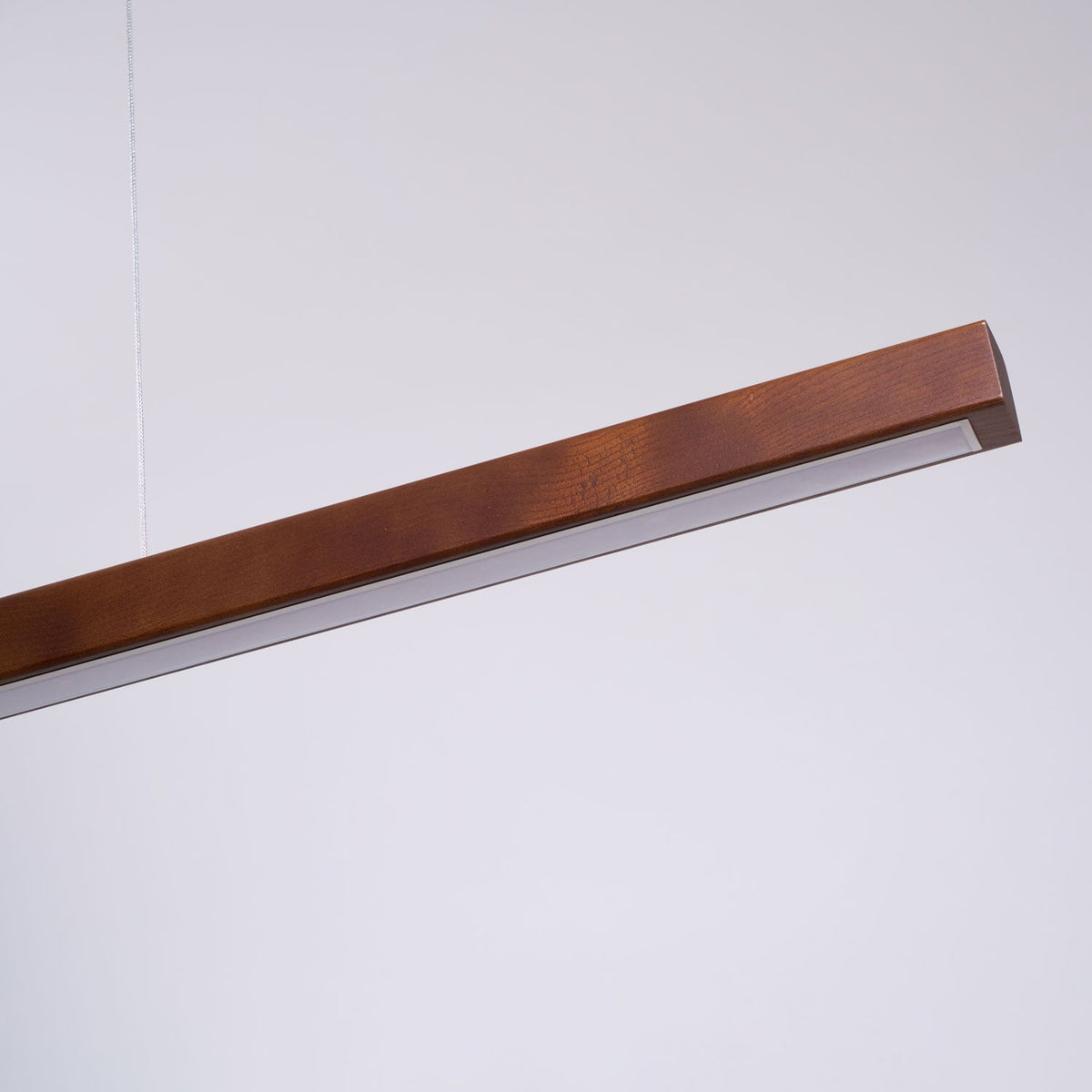 Rinalina lineær minimalistisk pendellampe i træ