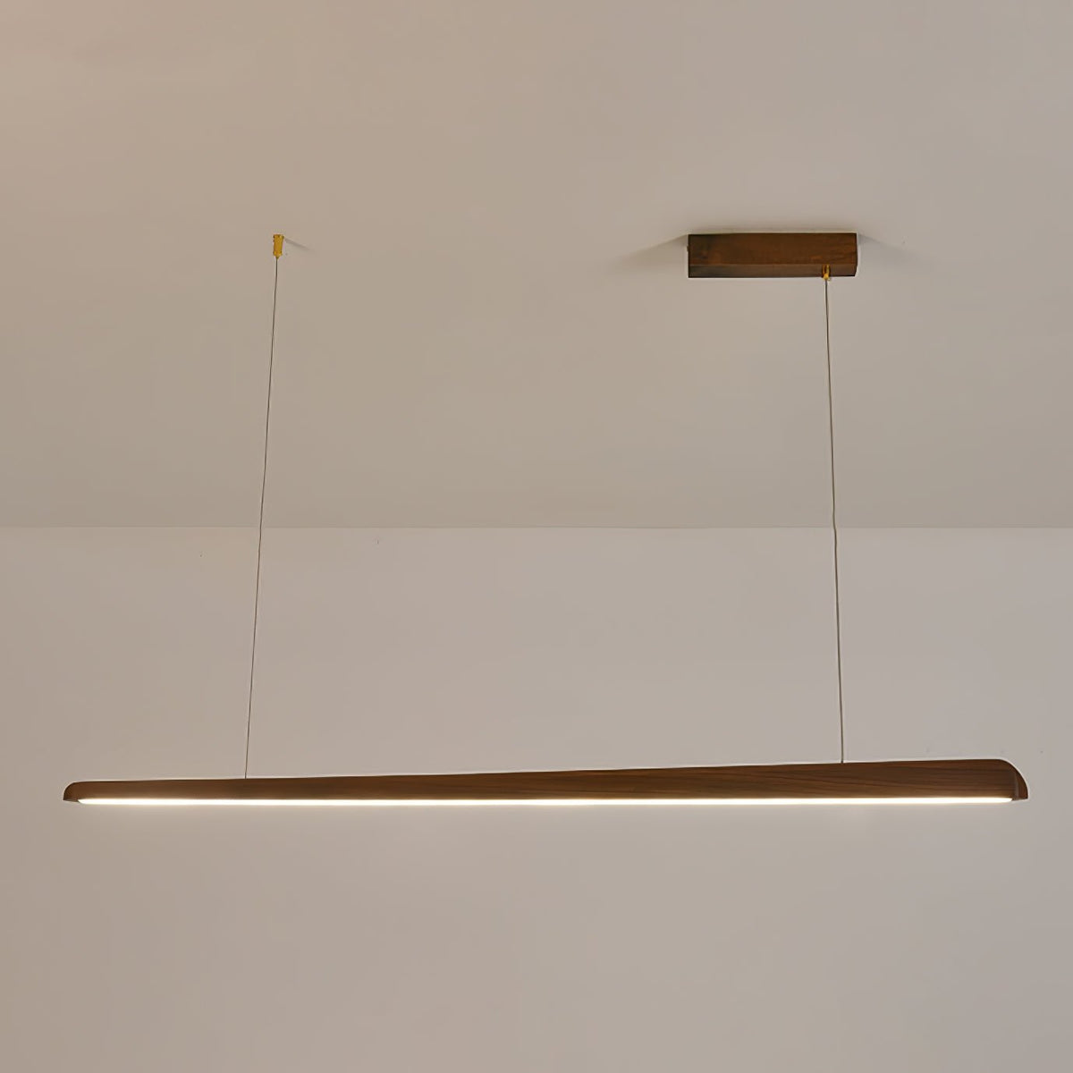 Sylanaya minimalistisk pendellampa i trä