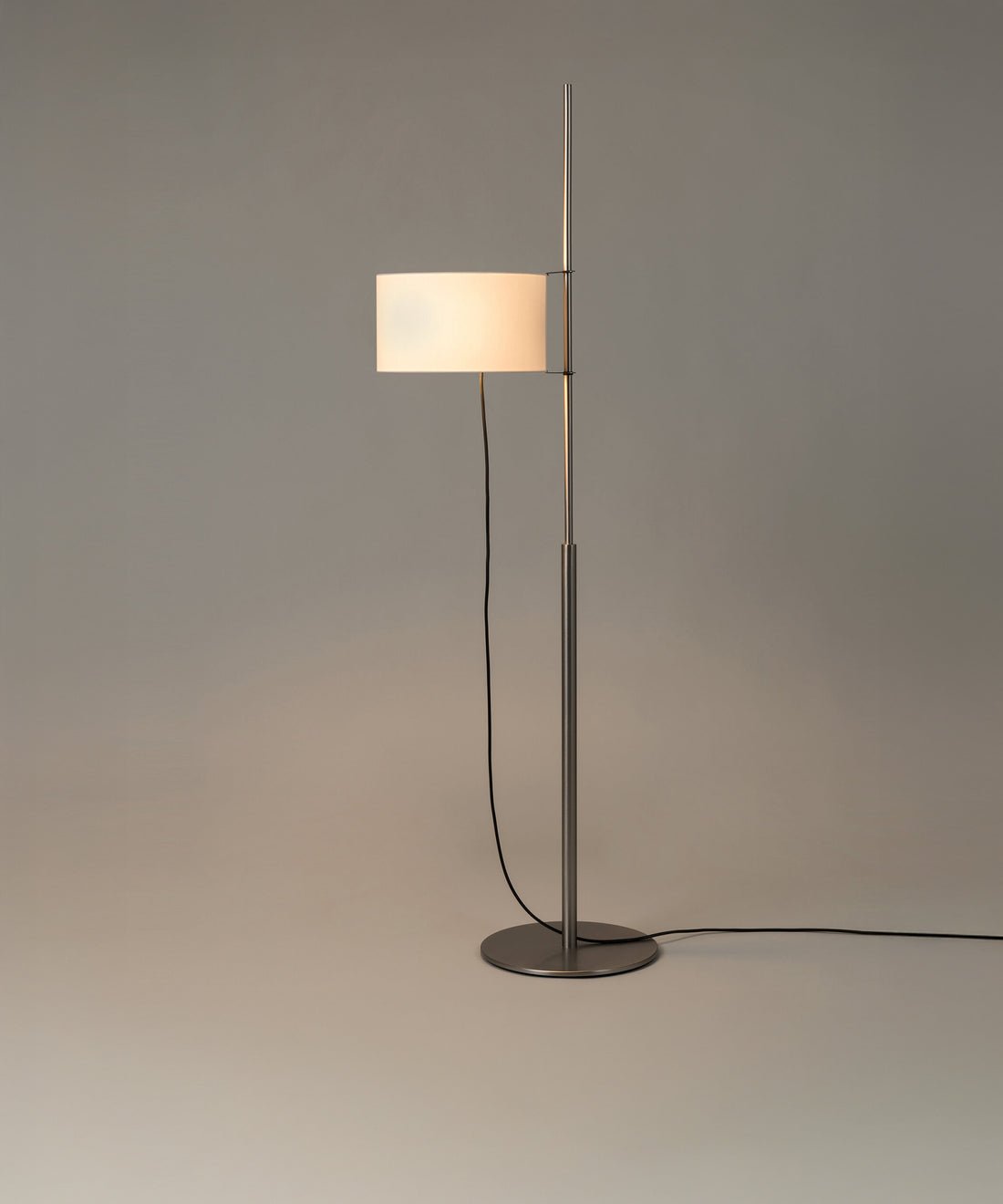 Selerise minimalistisk gulvlampe