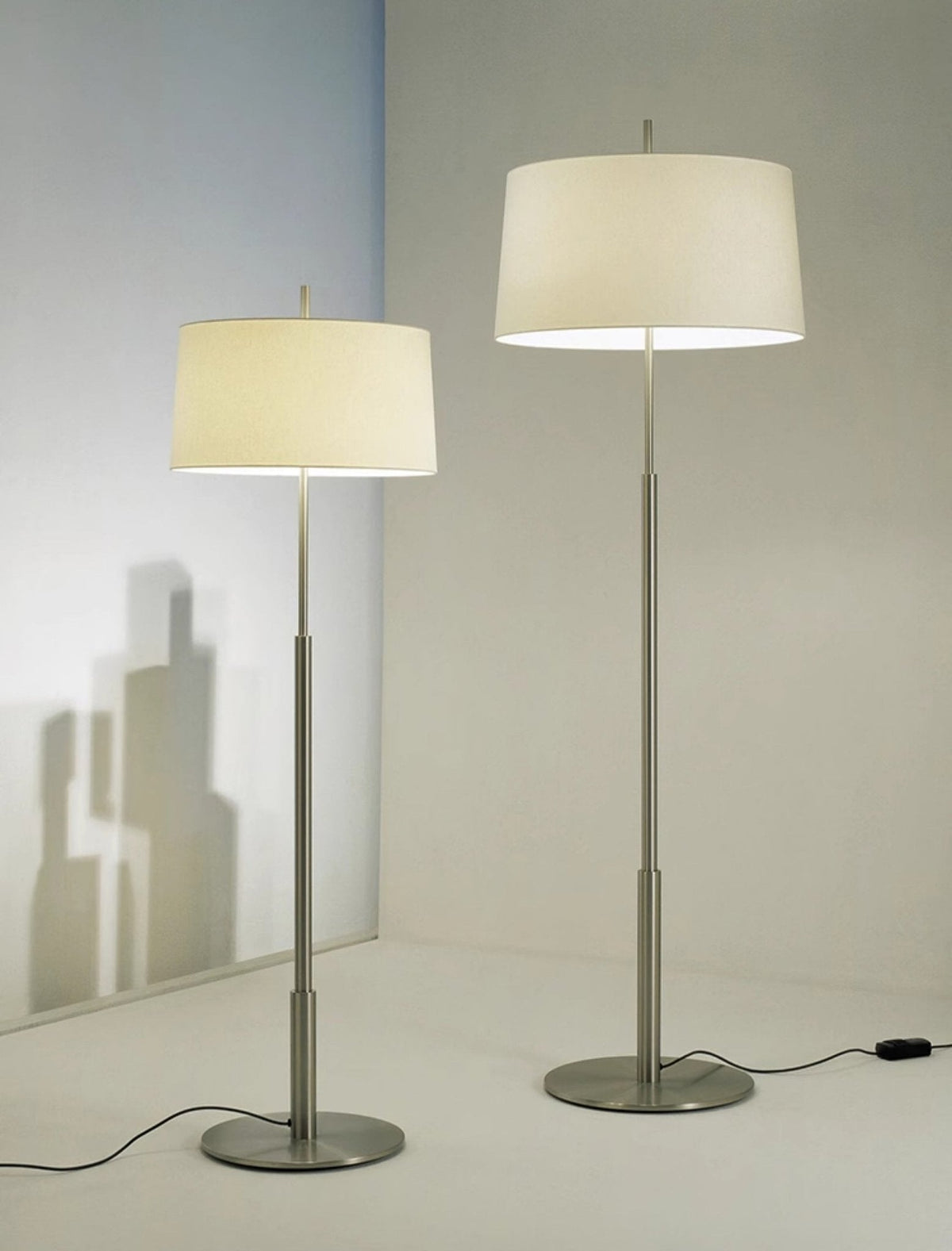 Brooks minimalistisk gulvlampe