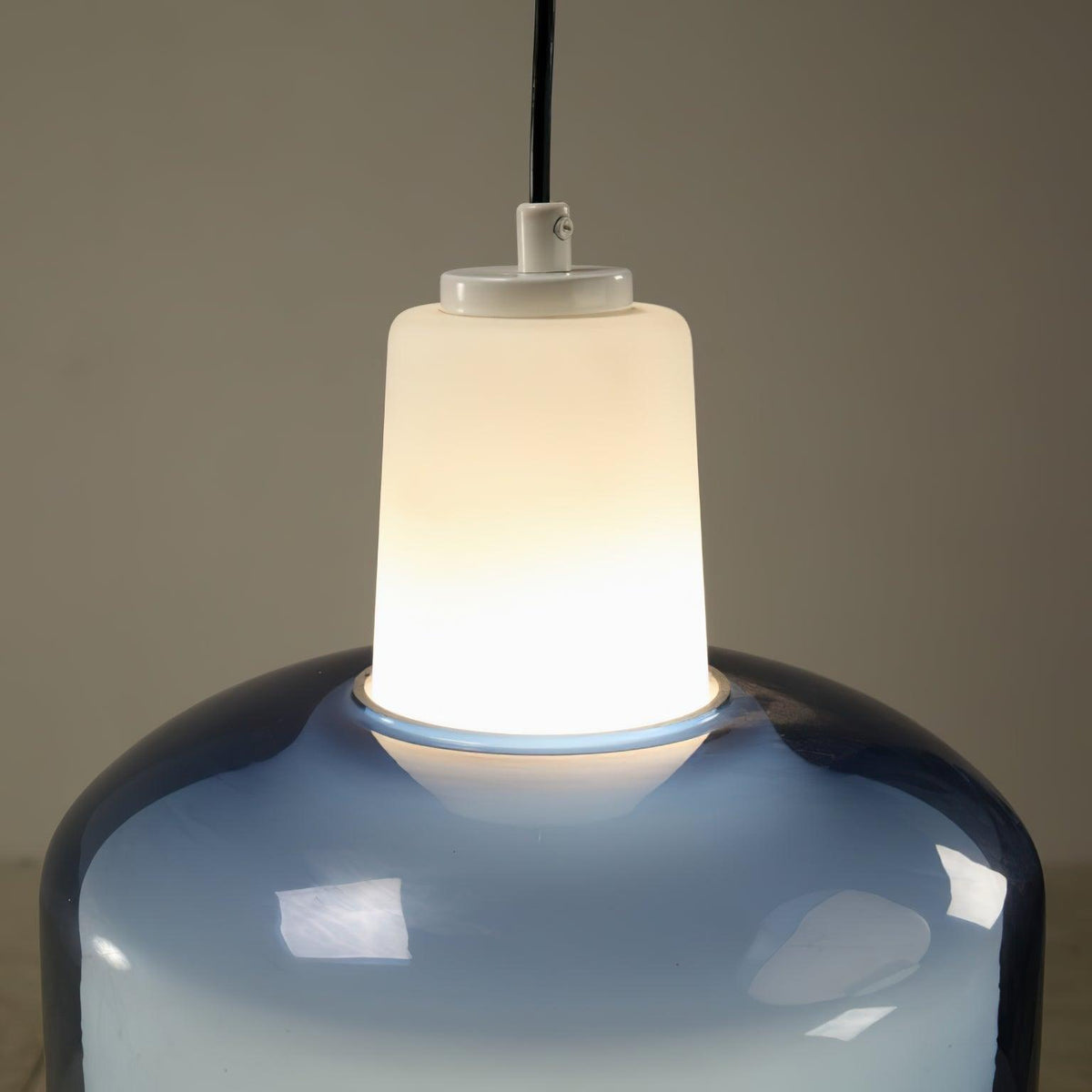 Velaina moderne pendellampe i glas