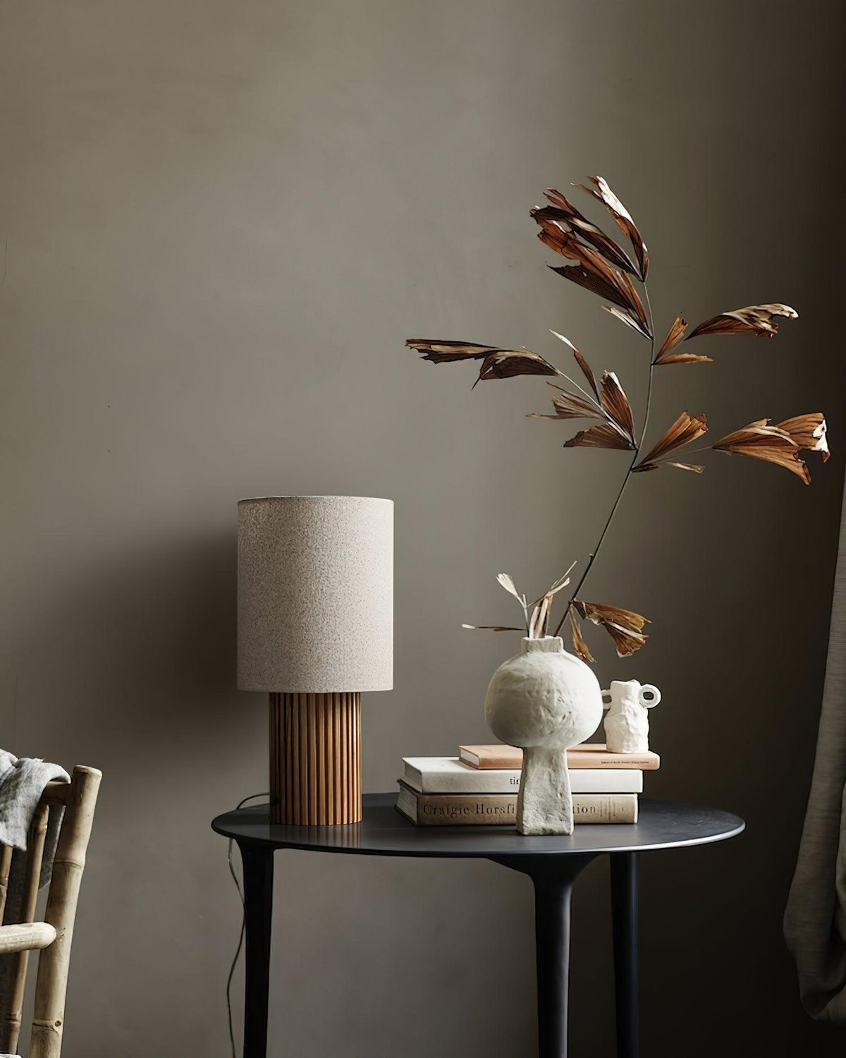 Grove vintage-bordlampe i stof