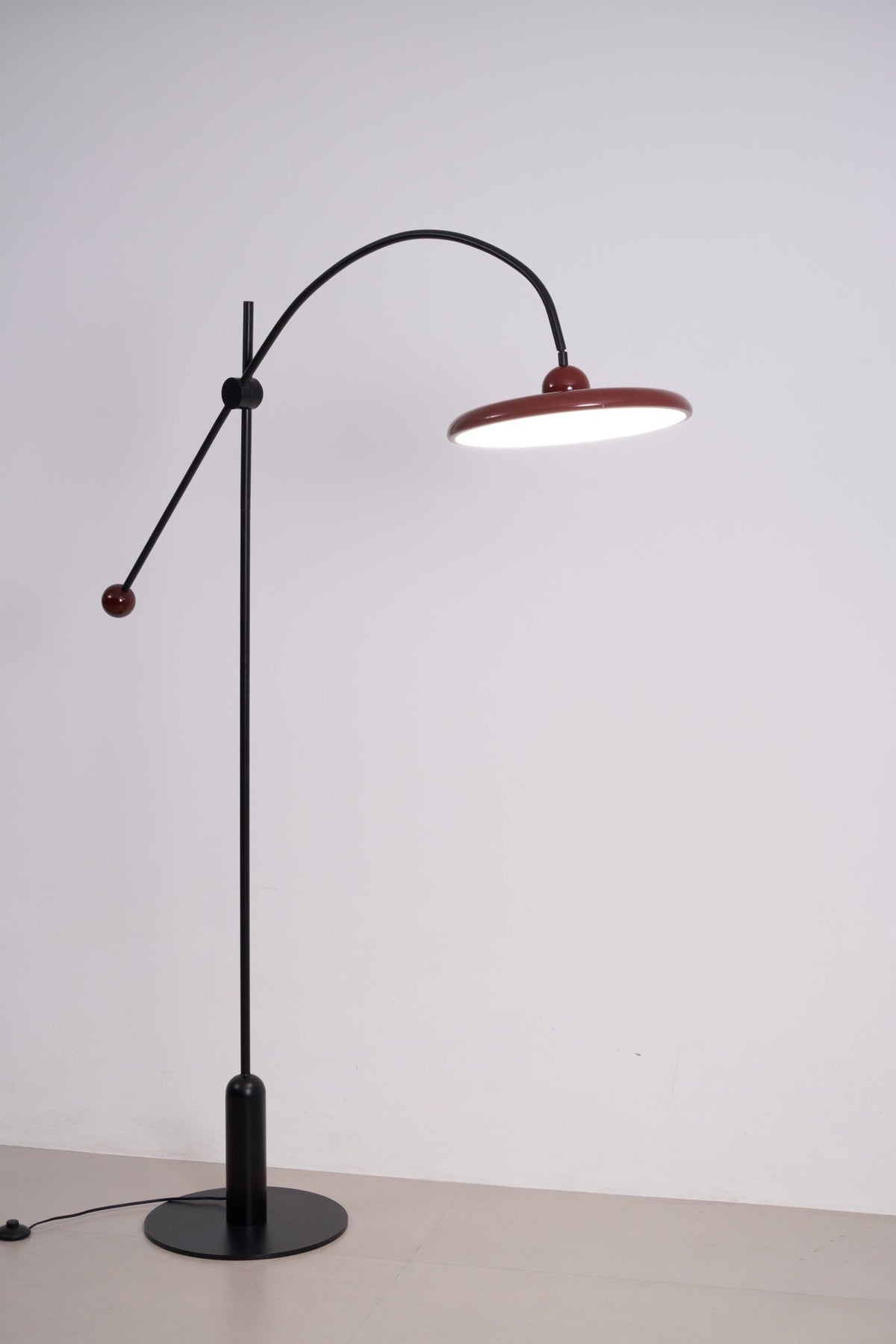 Arc moderne gulvlampe