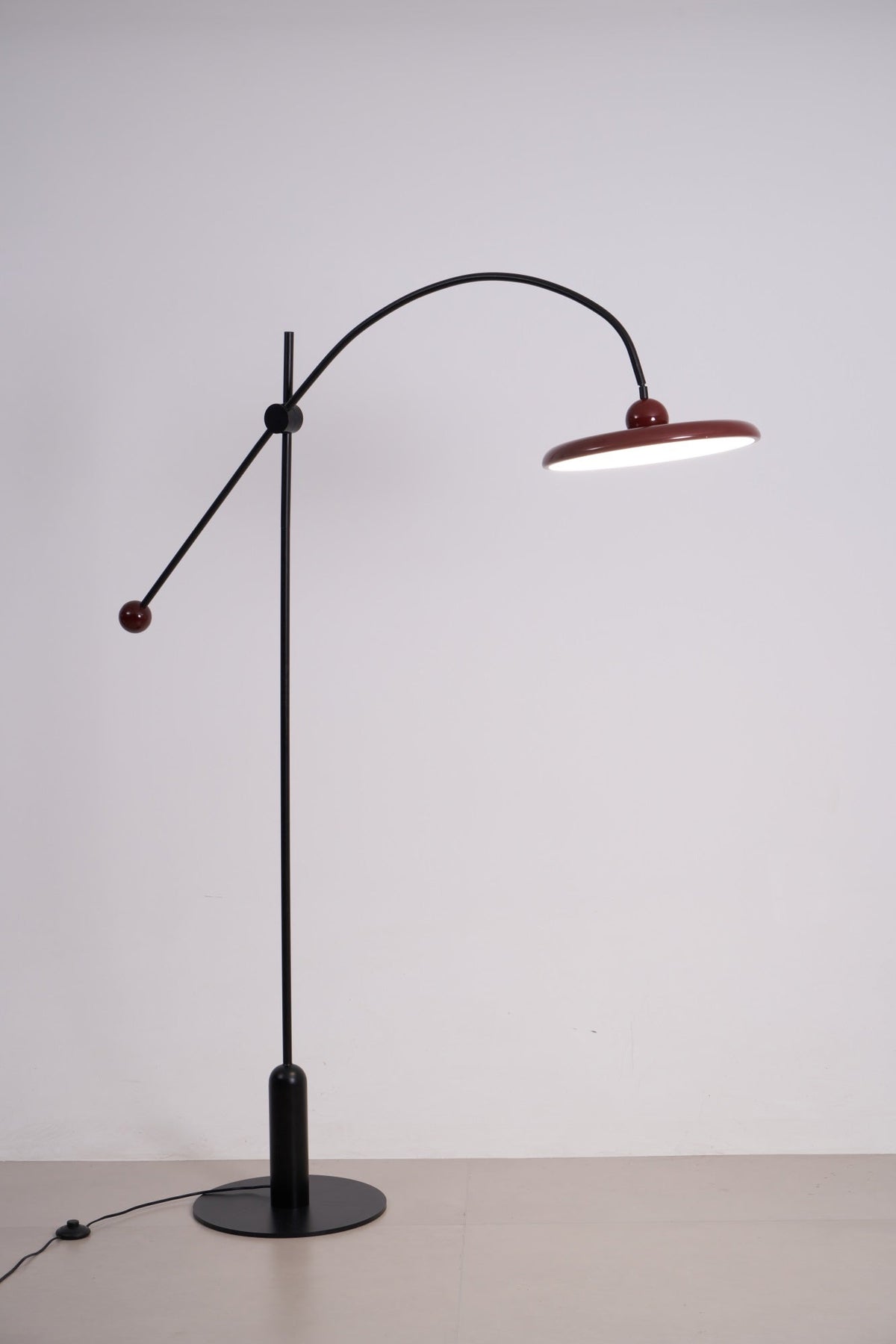 Arc moderne gulvlampe