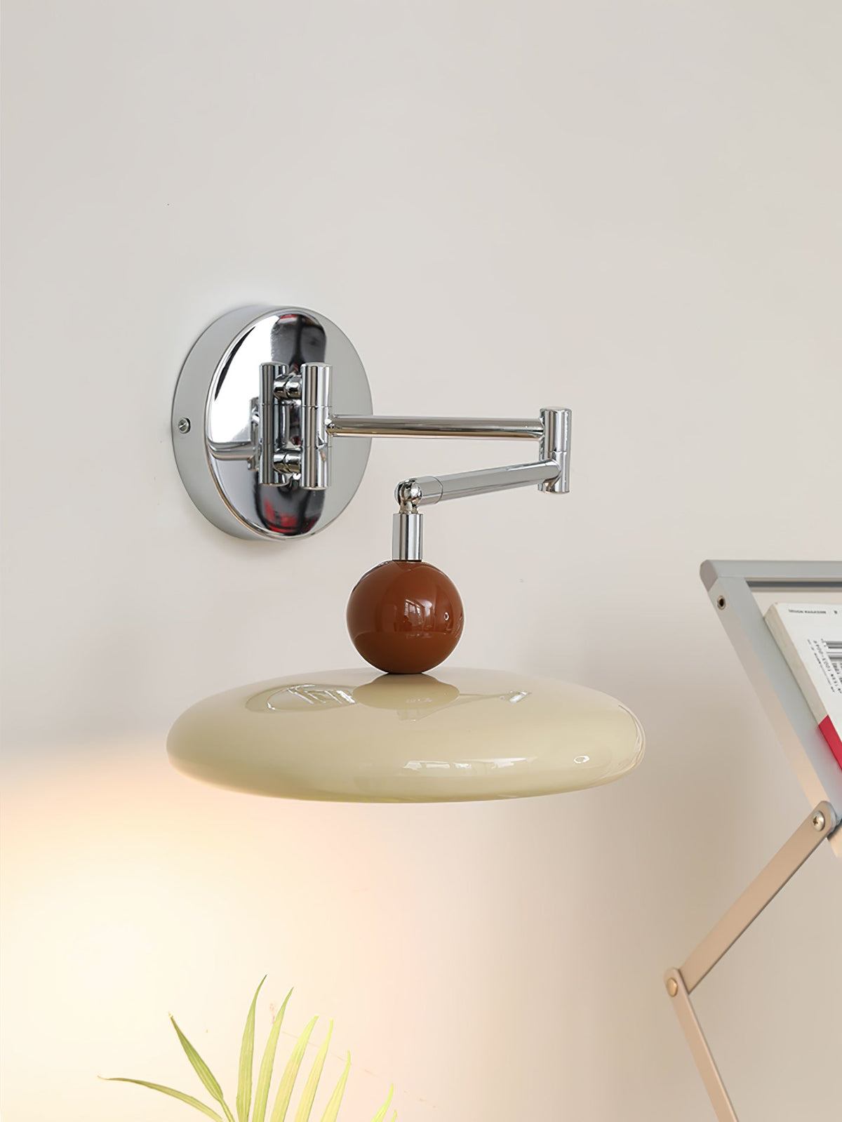 Rixor vintagevägglampa i akryl