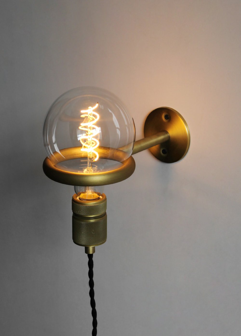 Evmaror elegant minimalistisk vägglampa i glas