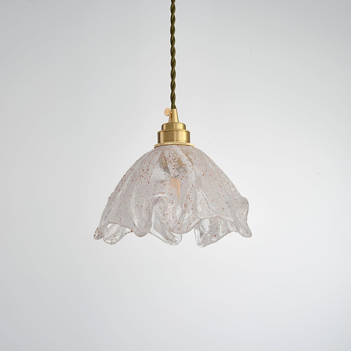 Deveny pendellampe i messing med rillet glaslotus vintage