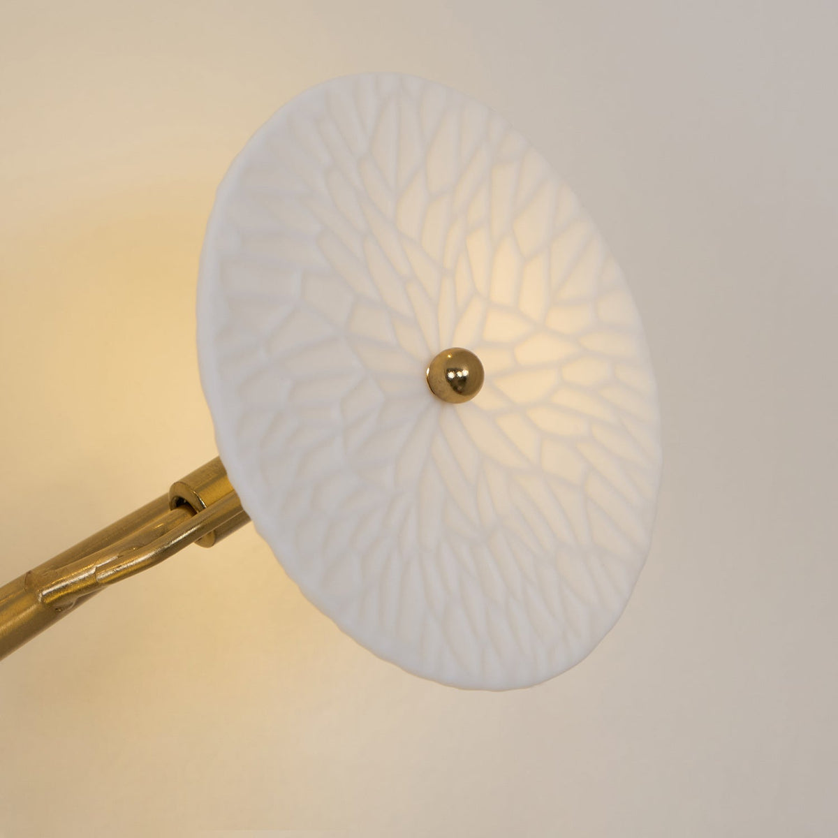 Kaivo Lotus Petal Wall Lamp