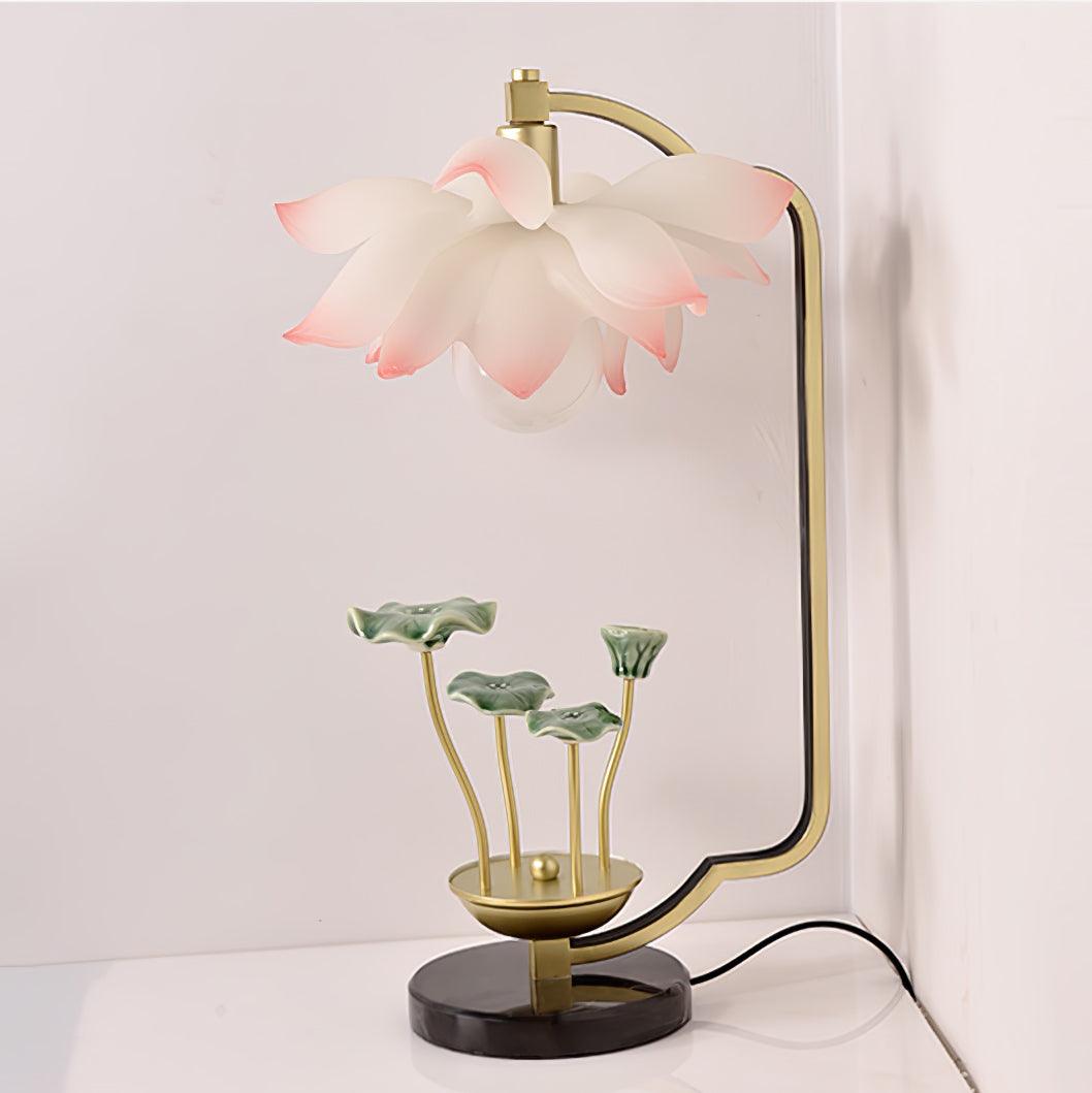 Olivia bordlampe i naturlig keramik