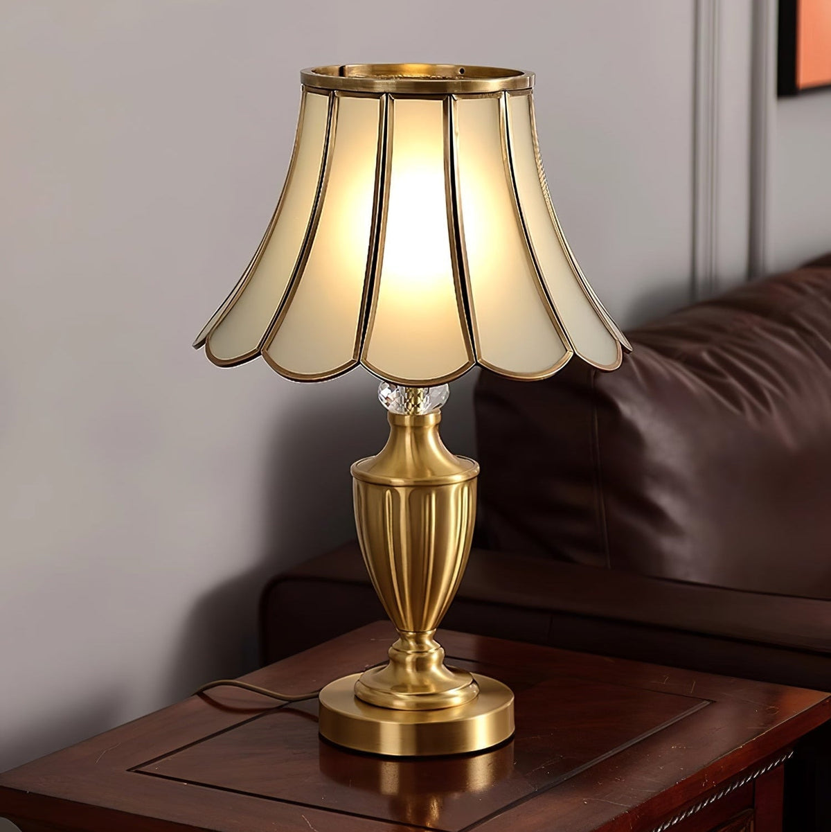 Vintagebordslampa i mässing och glas Valencia