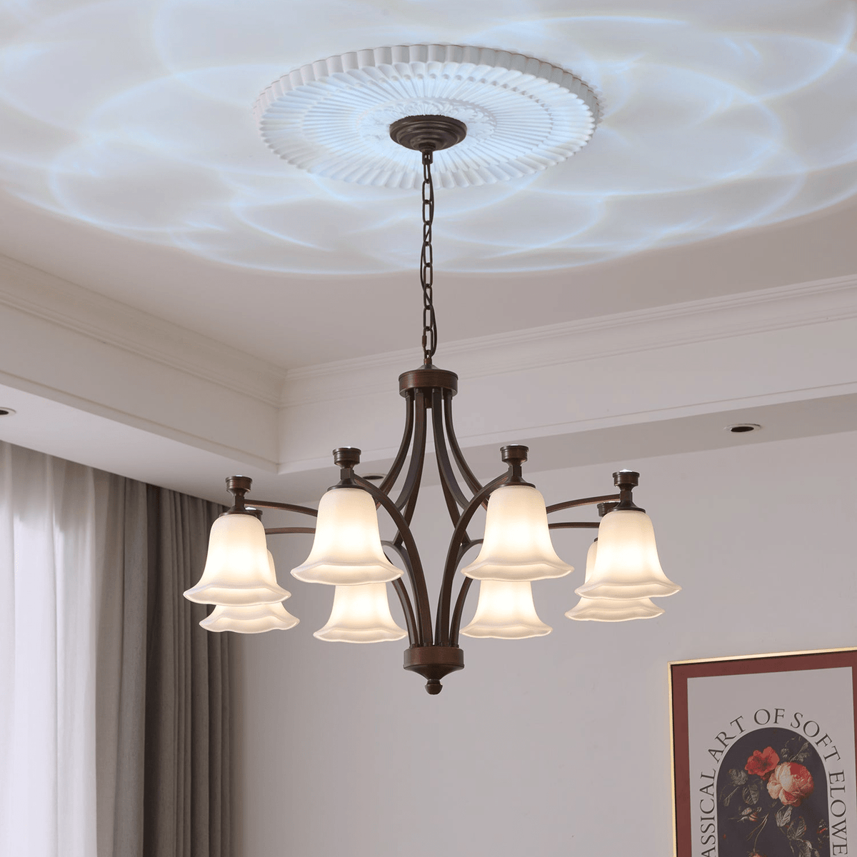 Viloros traditionell exklusiv glaskrona med klockdesign